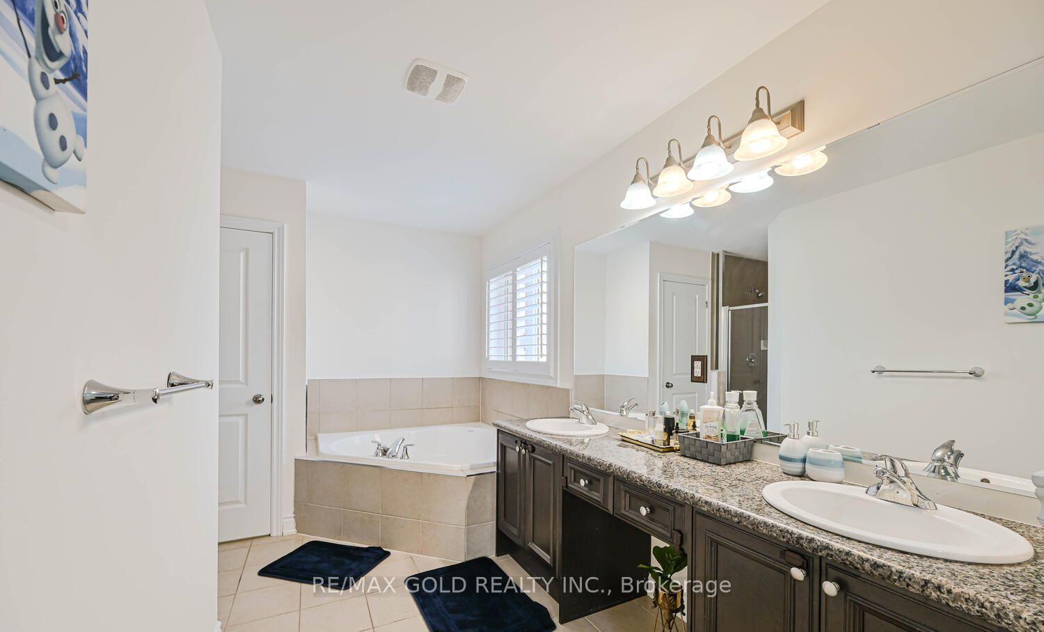 Photo 24 of 37 Scotchmere Crescent, Brampton, Bram East — HOMEH