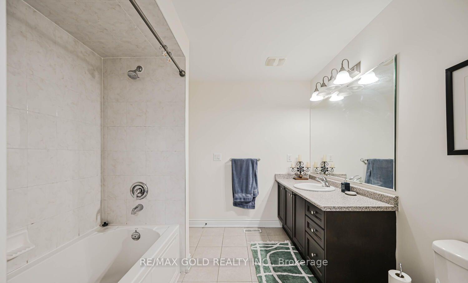 Photo 27 of 37 Scotchmere Crescent, Brampton, Bram East — HOMEH