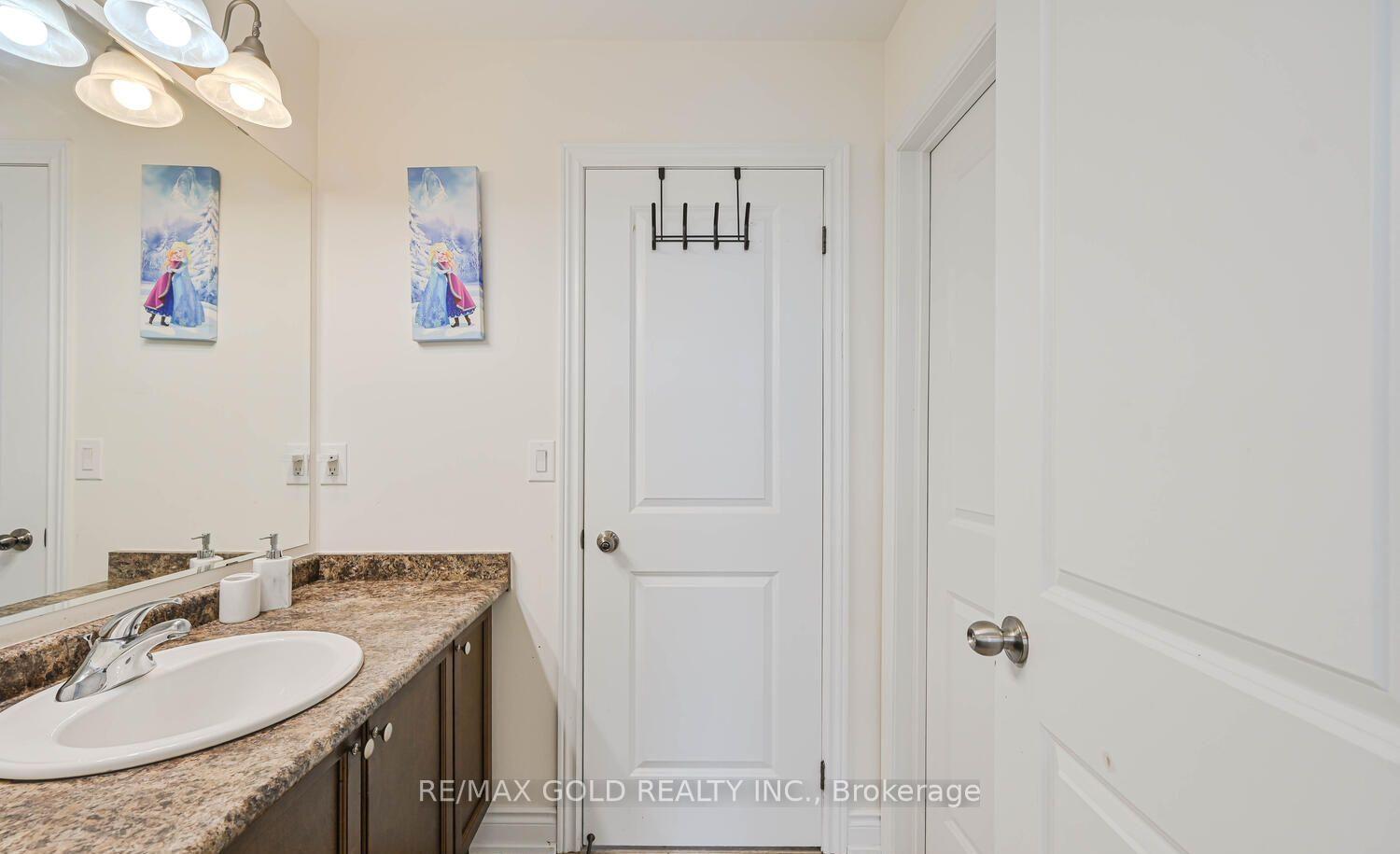 Photo 31 of 37 Scotchmere Crescent, Brampton, Bram East — HOMEH