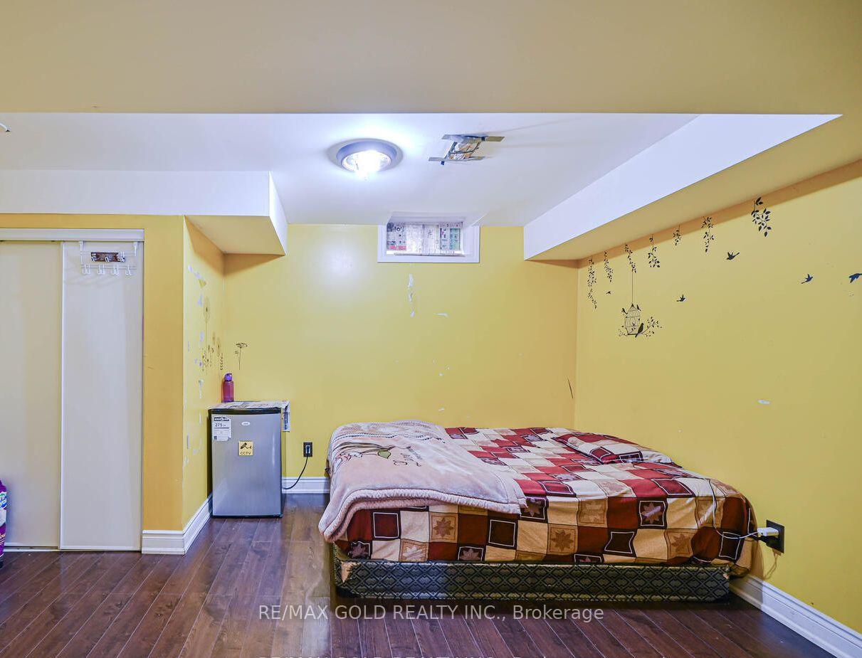 Photo 34 of 37 Scotchmere Crescent, Brampton, Bram East — HOMEH