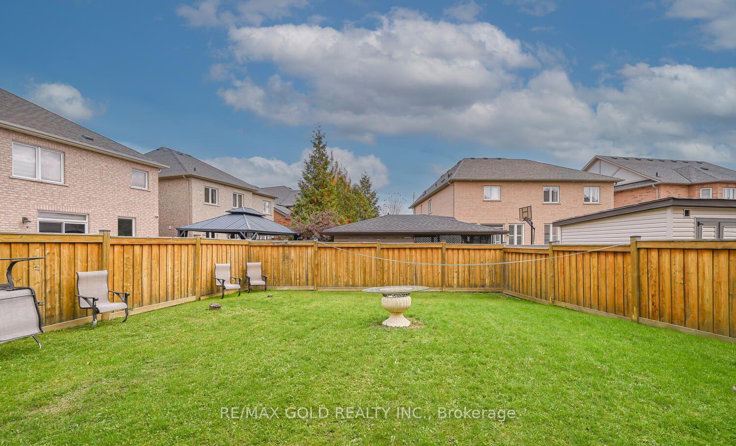 Photo 39 of 37 Scotchmere Crescent, Brampton, Bram East — HOMEH