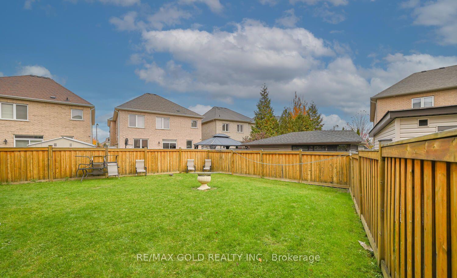 Photo 41 of 37 Scotchmere Crescent, Brampton, Bram East — HOMEH