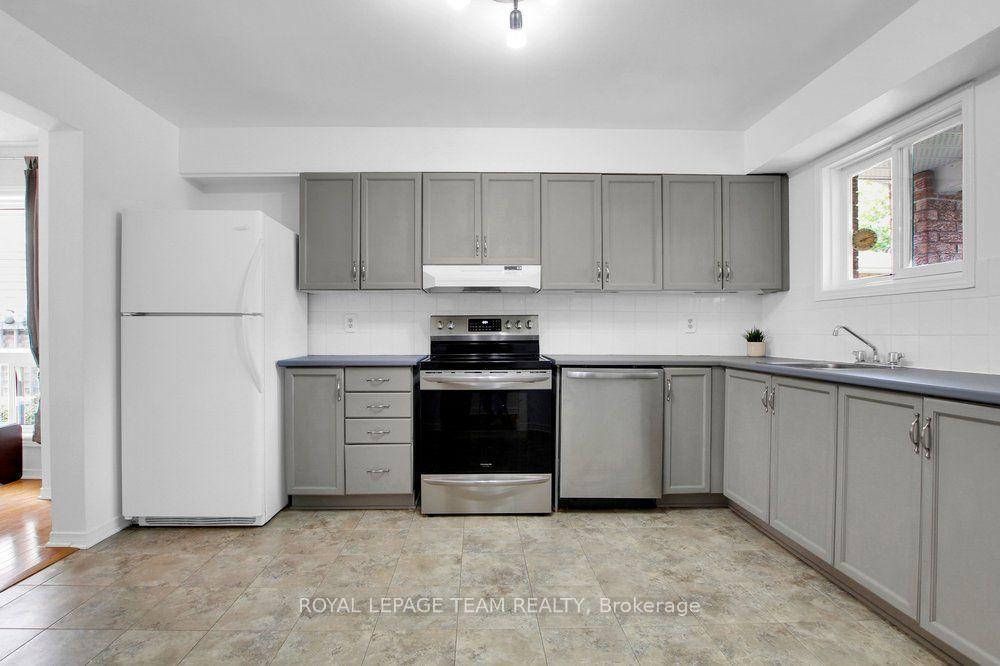 Photo 8 of 50 Burlington Crescent, Ottawa, Hunt Club Park/Greenboro — HOMEH