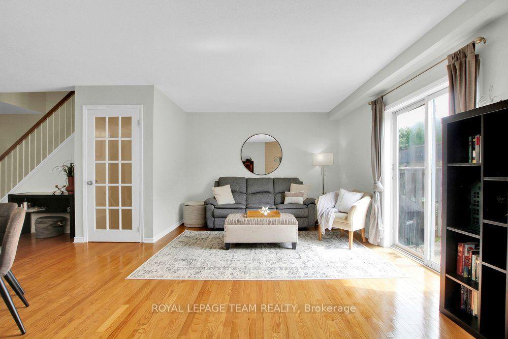 Photo 20 of 50 Burlington Crescent, Ottawa, Hunt Club Park/Greenboro — HOMEH