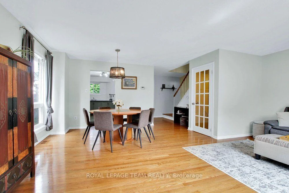 Photo 17 of 50 Burlington Crescent, Ottawa, Hunt Club Park/Greenboro — HOMEH