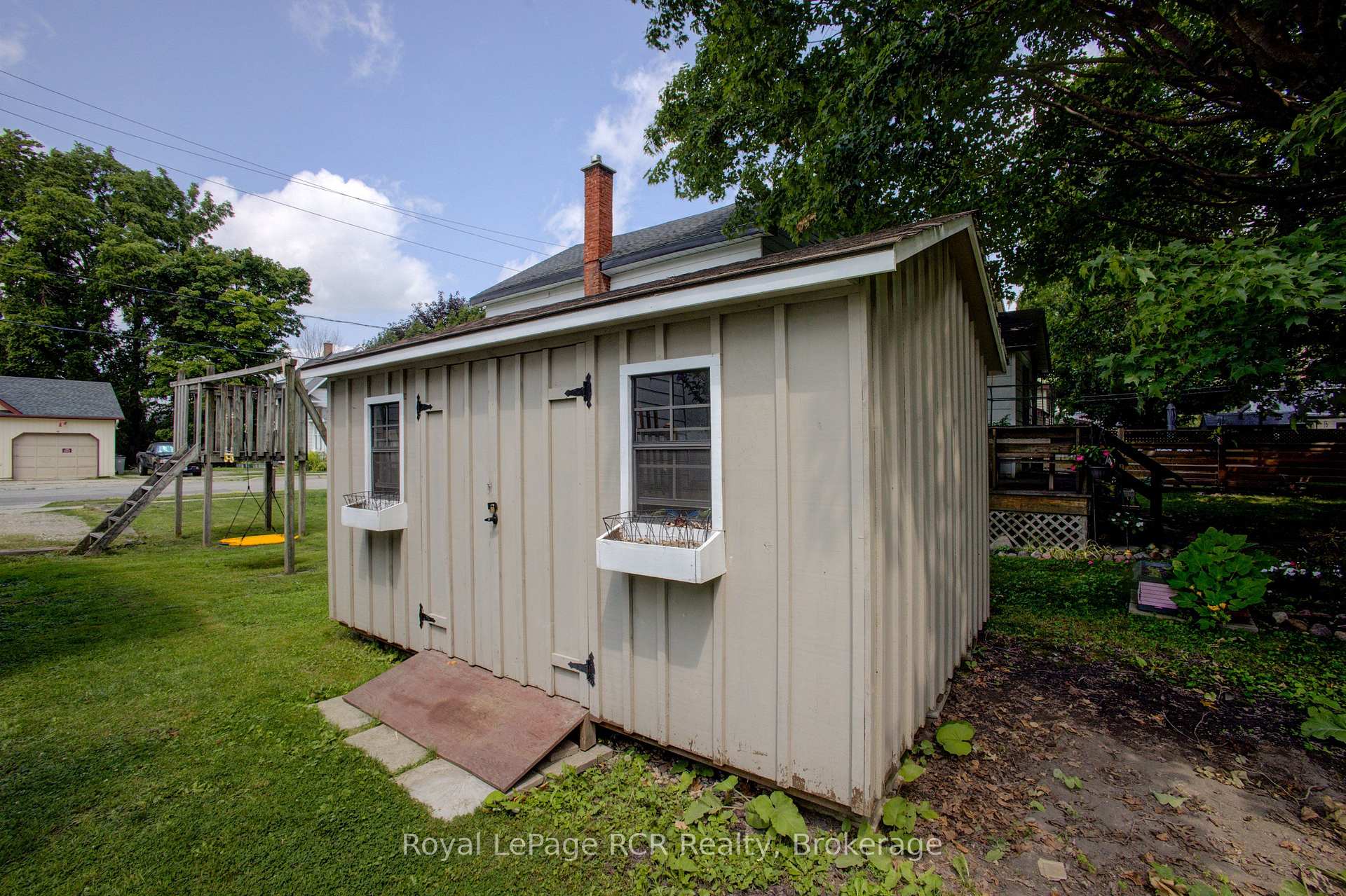 Photo 9 of 210 Davidson Avenue N, North Perth, Listowel — HOMEH