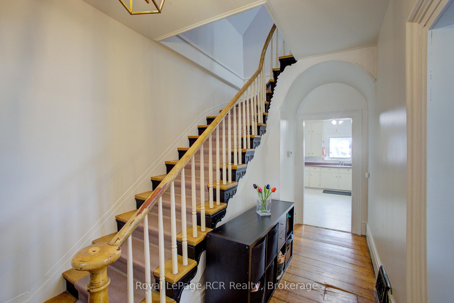 Photo 17 of 210 Davidson Avenue N, North Perth, Listowel — HOMEH