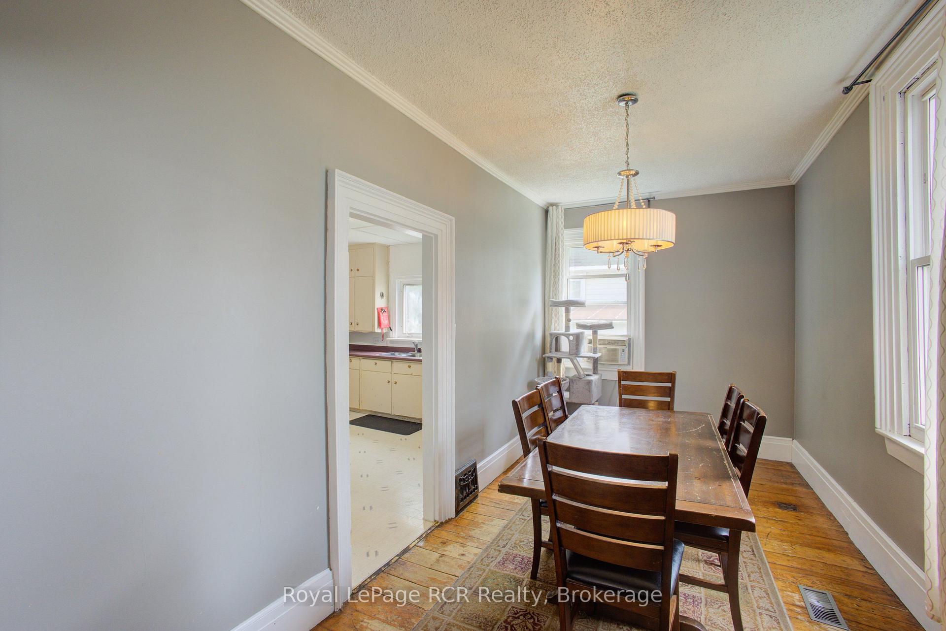 Photo 30 of 210 Davidson Avenue N, North Perth, Listowel — HOMEH