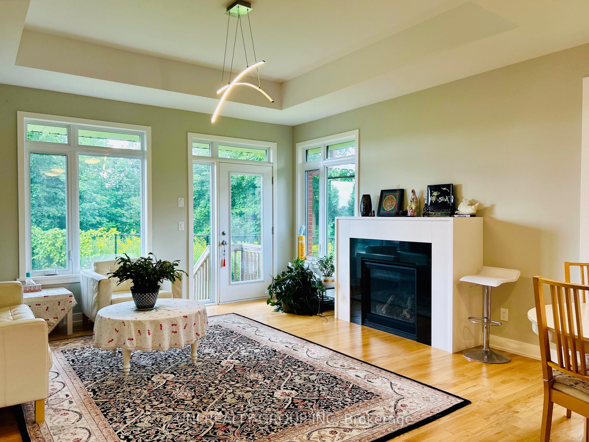 Photo 2 of 70 Stanhope Court, Ottawa, Barrhaven - Stonebridge — HOMEH