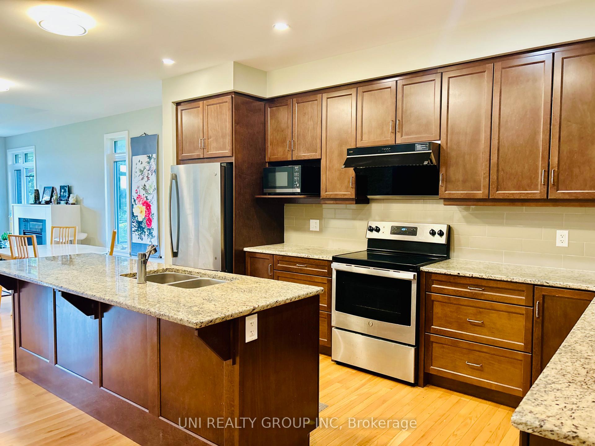Photo 5 of 70 Stanhope Court, Ottawa, Barrhaven - Stonebridge — HOMEH