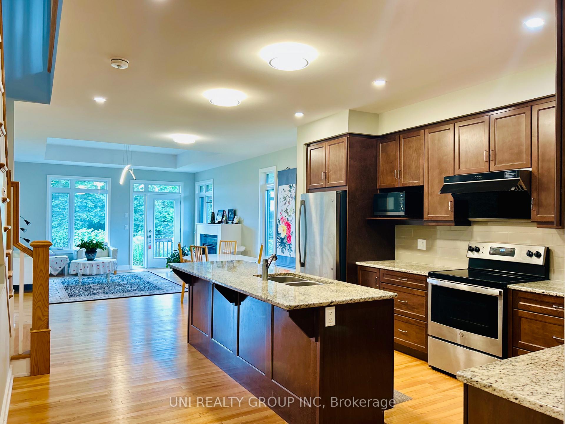 Photo 23 of 70 Stanhope Court, Ottawa, Barrhaven - Stonebridge — HOMEH