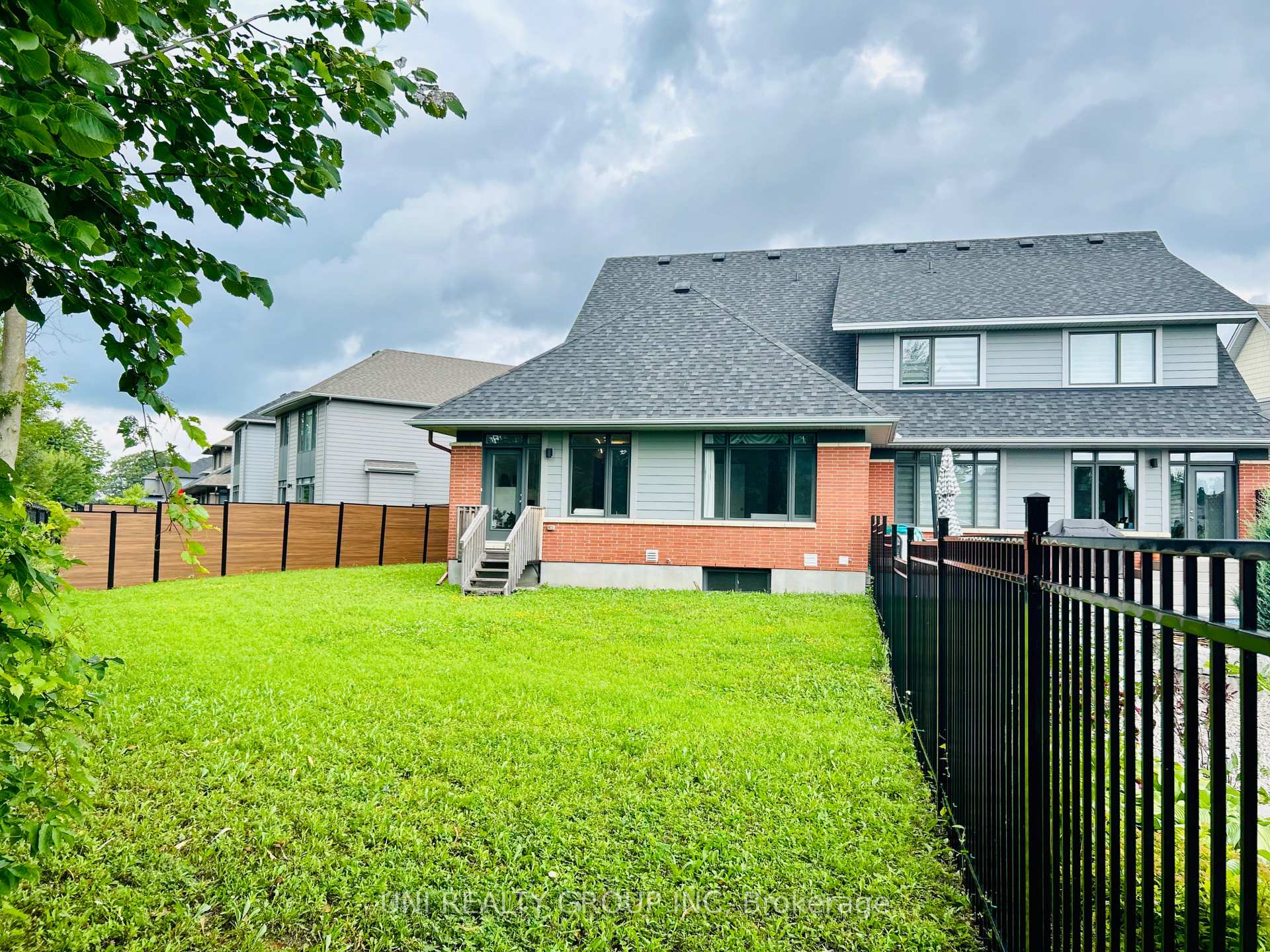 Photo 28 of 70 Stanhope Court, Ottawa, Barrhaven - Stonebridge — HOMEH