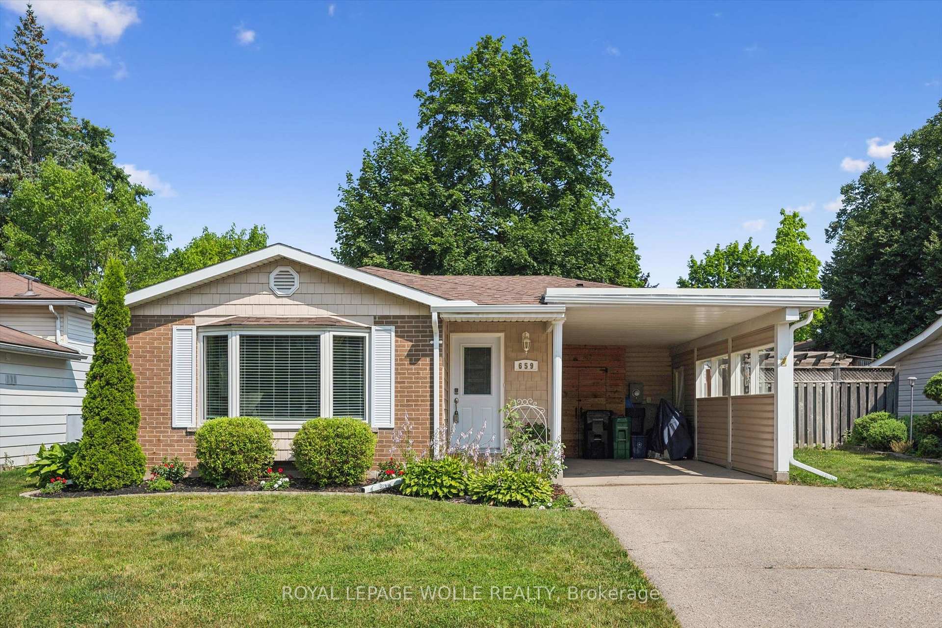 Photo 1 of 659 Glen Forrest Boulevard, Waterloo, North Lakeshore — HOMEH