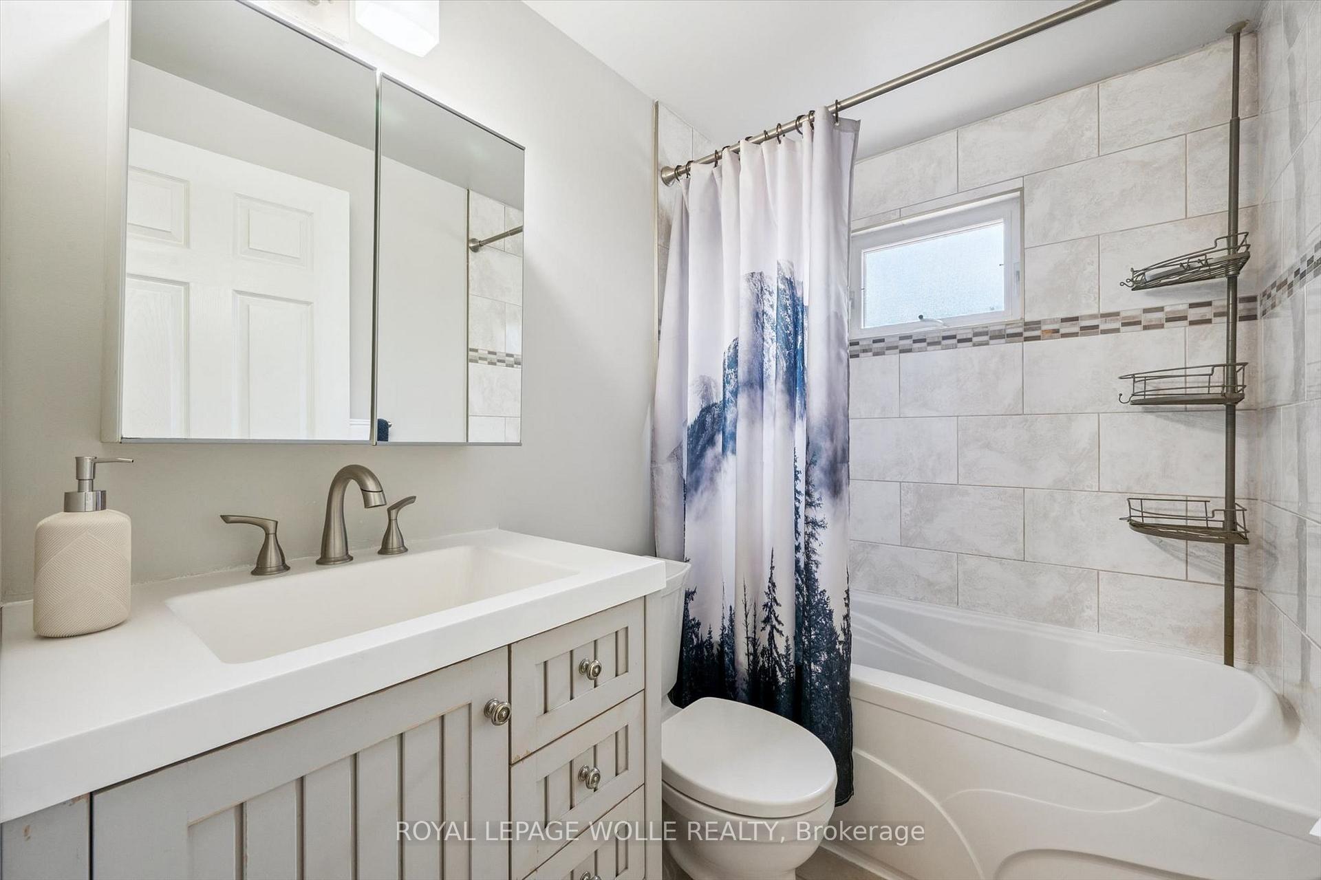 Photo 22 of 659 Glen Forrest Boulevard, Waterloo, North Lakeshore — HOMEH