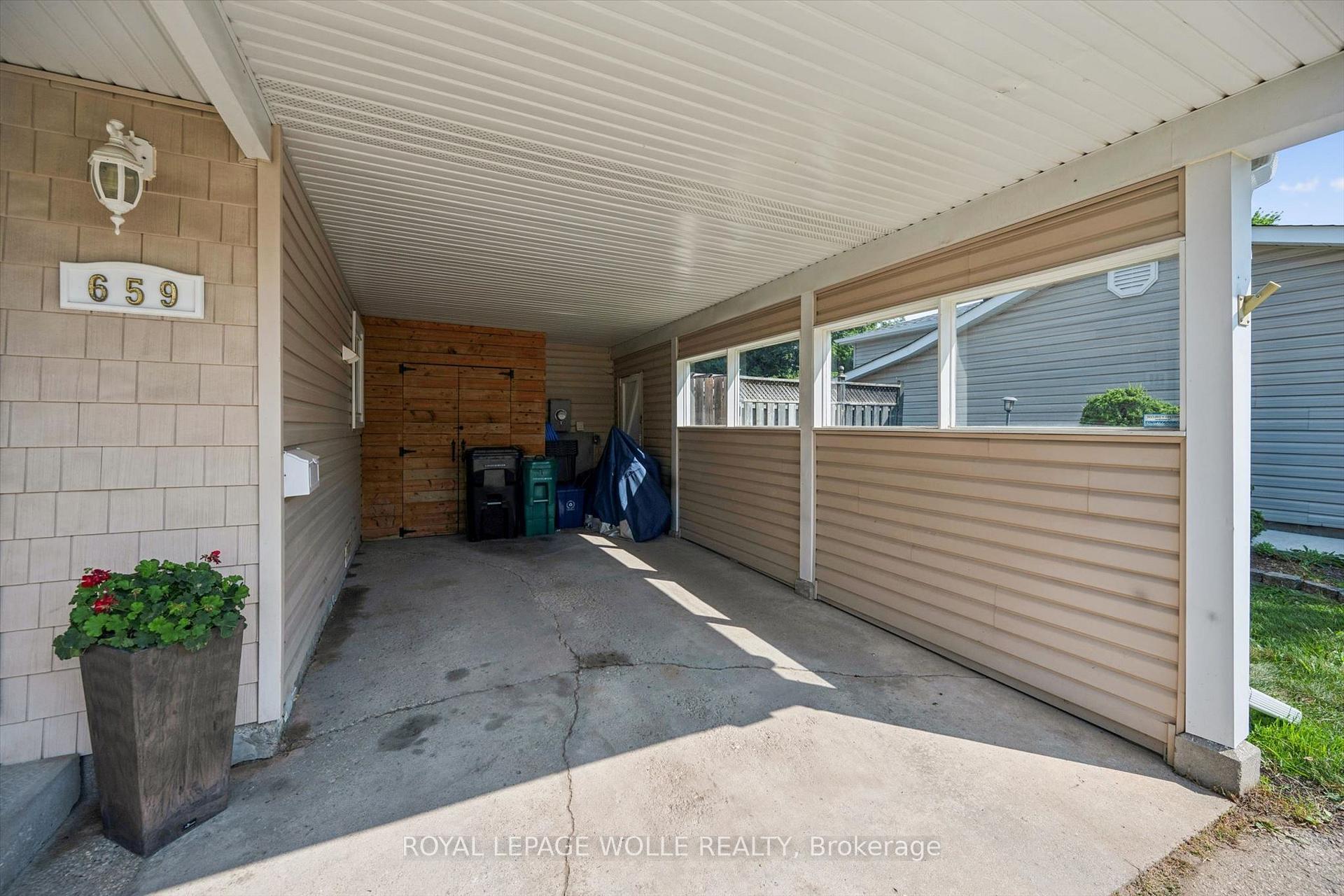 Photo 31 of 659 Glen Forrest Boulevard, Waterloo, North Lakeshore — HOMEH