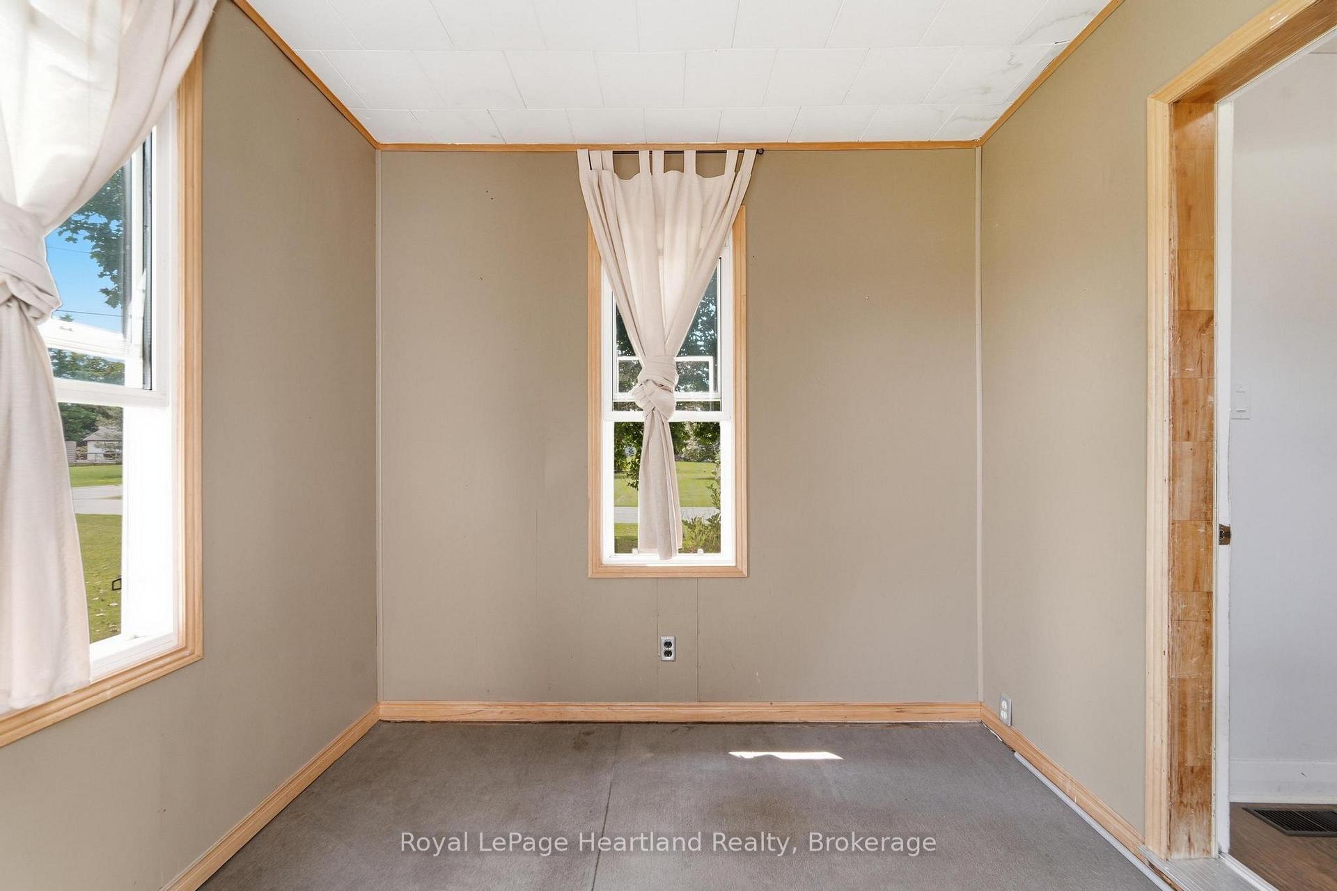 Photo 7 of 82155 London Road, Central Huron, Hullett — HOMEH