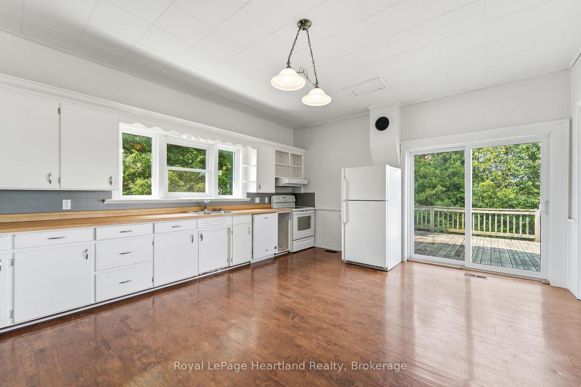 Photo 13 of 82155 London Road, Central Huron, Hullett — HOMEH