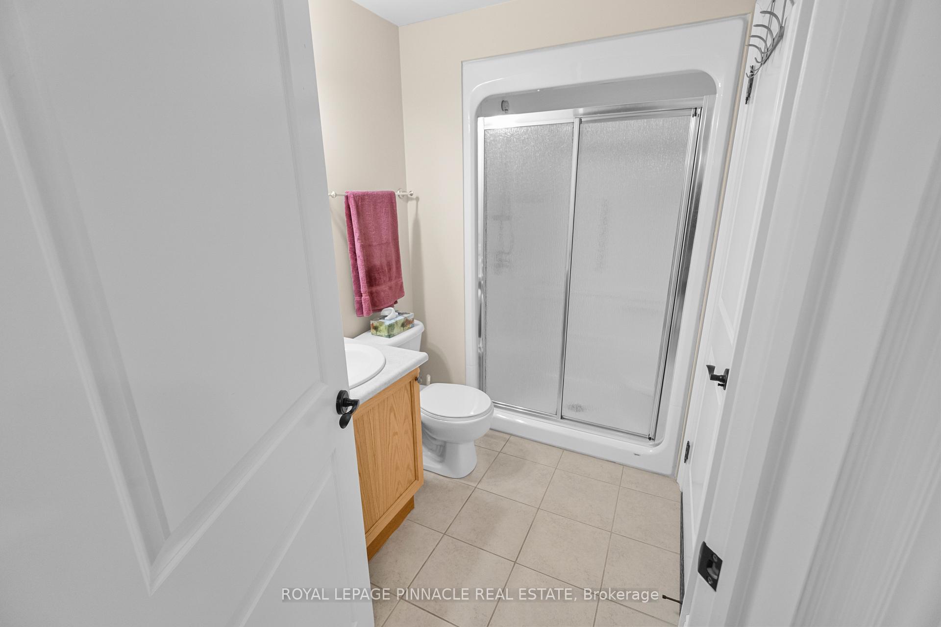 Photo 14 of Unit 404, 391 James Street W, Gravenhurst, Muskoka (S) — HOMEH