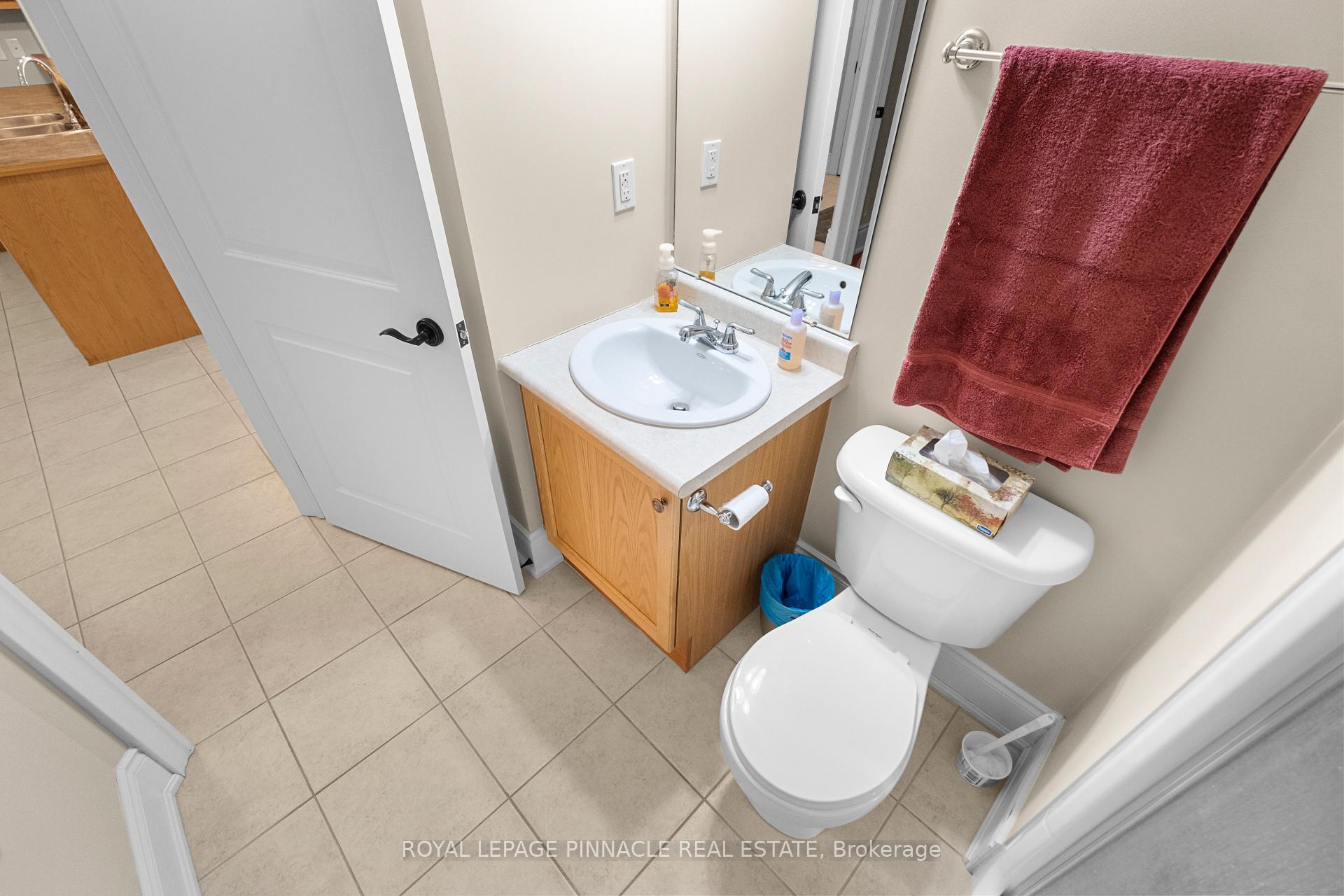 Photo 15 of Unit 404, 391 James Street W, Gravenhurst, Muskoka (S) — HOMEH