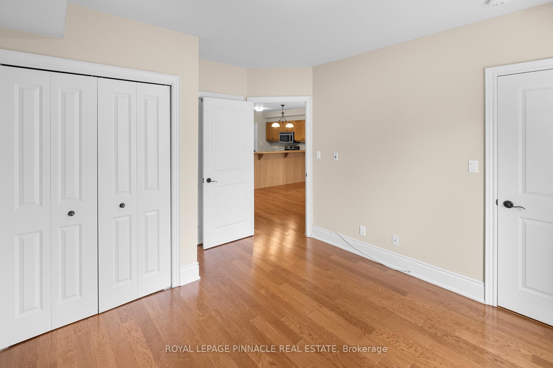 Photo 18 of Unit 404, 391 James Street W, Gravenhurst, Muskoka (S) — HOMEH