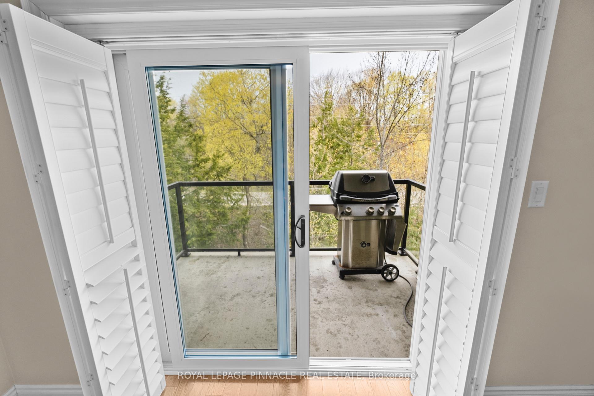 Photo 23 of Unit 404, 391 James Street W, Gravenhurst, Muskoka (S) — HOMEH