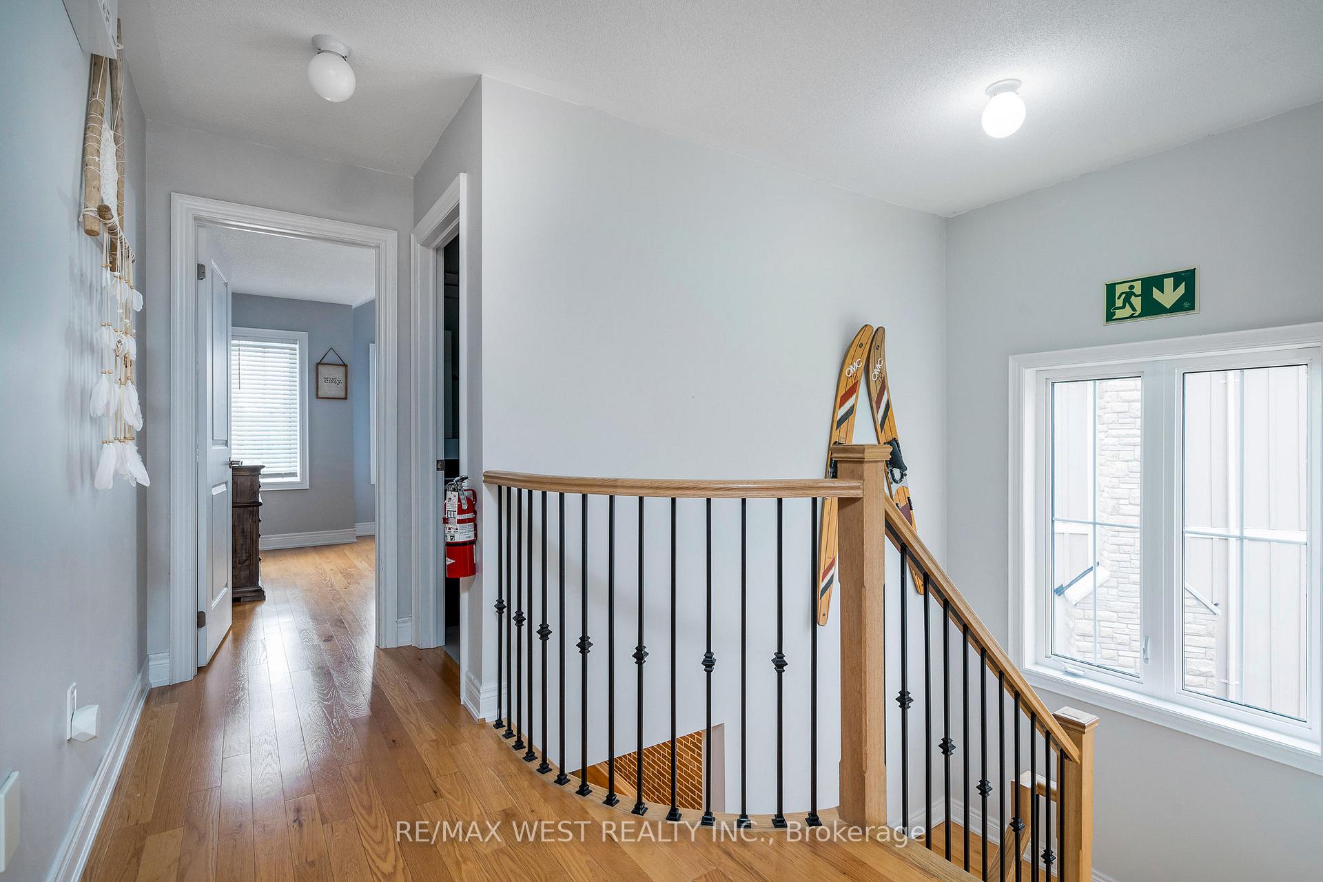 Photo 17 of Unit 37, 171 snowbridge Way, Blue Mountains — HOMEH