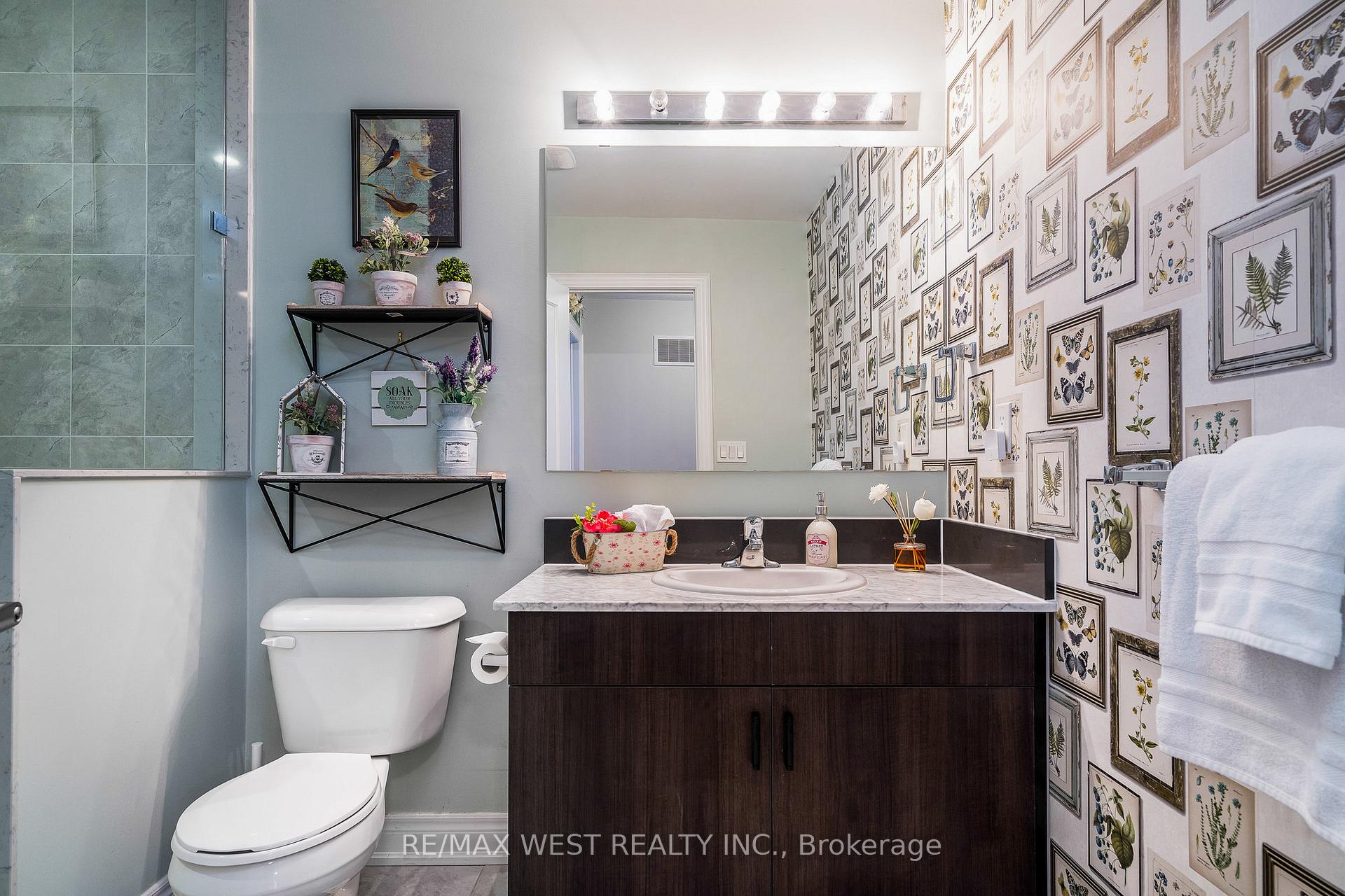 Photo 26 of Unit 37, 171 snowbridge Way, Blue Mountains — HOMEH