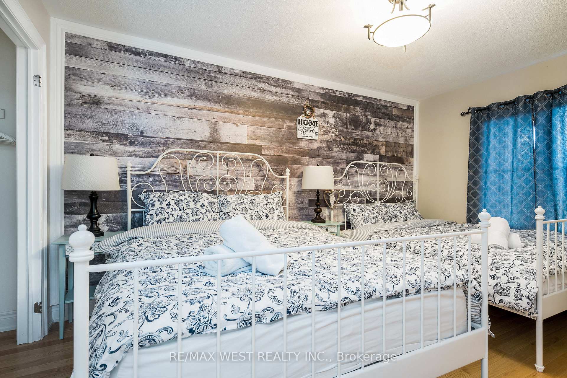 Photo 29 of Unit 37, 171 snowbridge Way, Blue Mountains — HOMEH