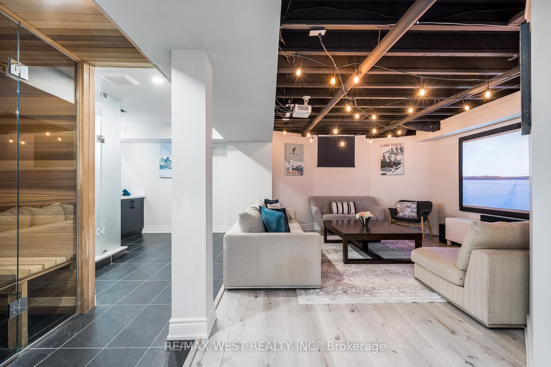 Photo 38 of Unit 37, 171 snowbridge Way, Blue Mountains — HOMEH