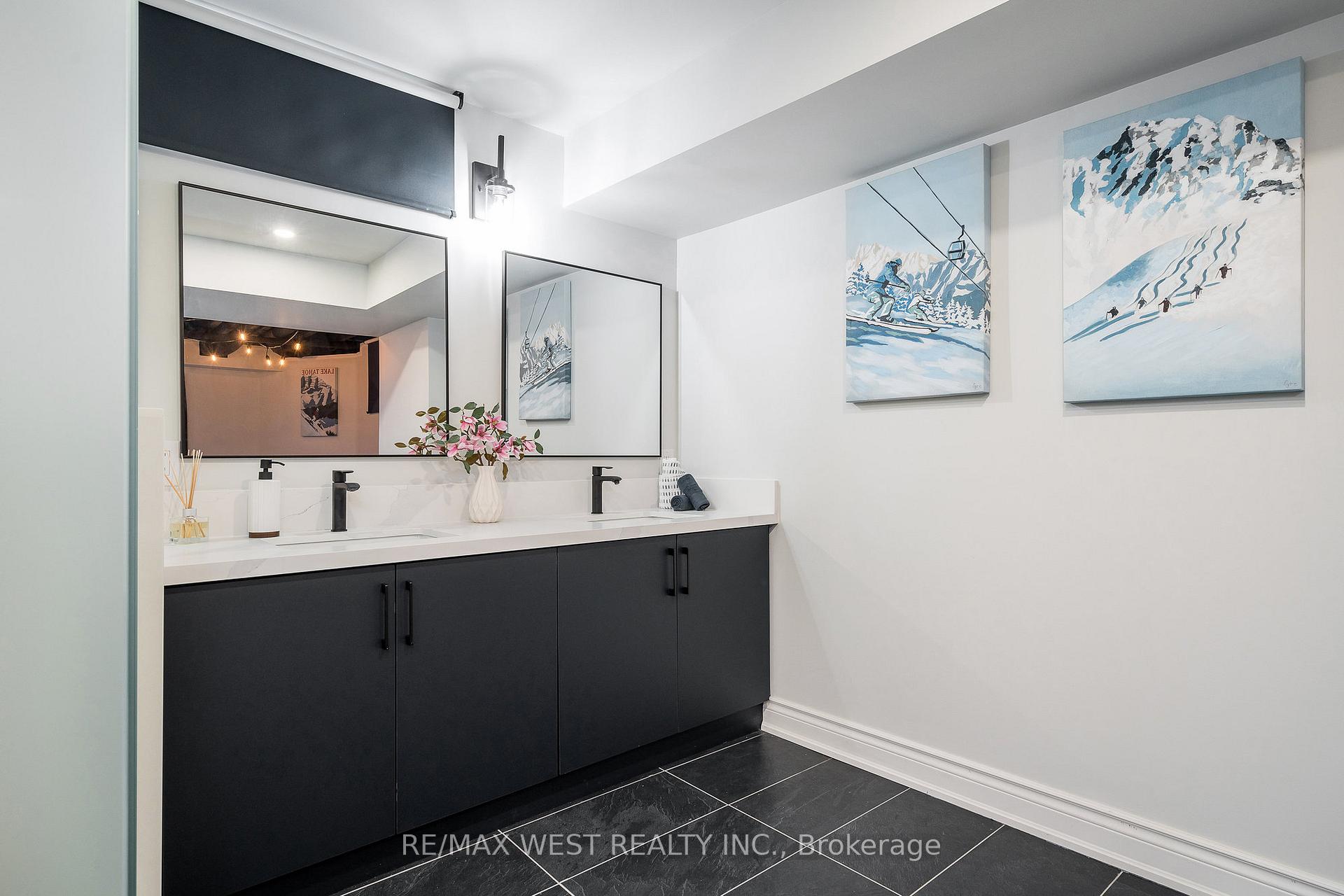 Photo 43 of Unit 37, 171 snowbridge Way, Blue Mountains — HOMEH