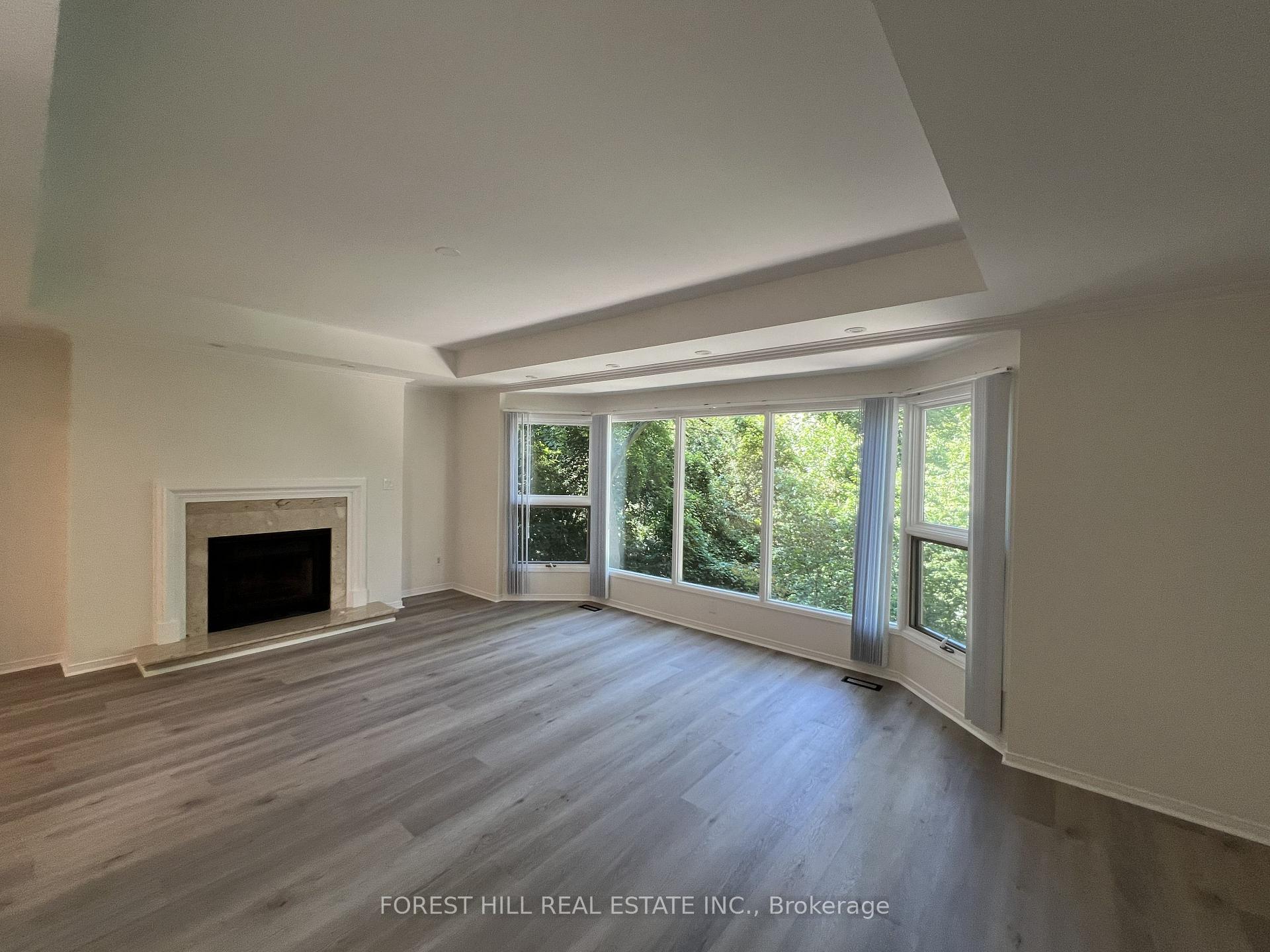 Photo 8 of 21 Lower Village Gate, Toronto, Forest Hill South — HOMEH