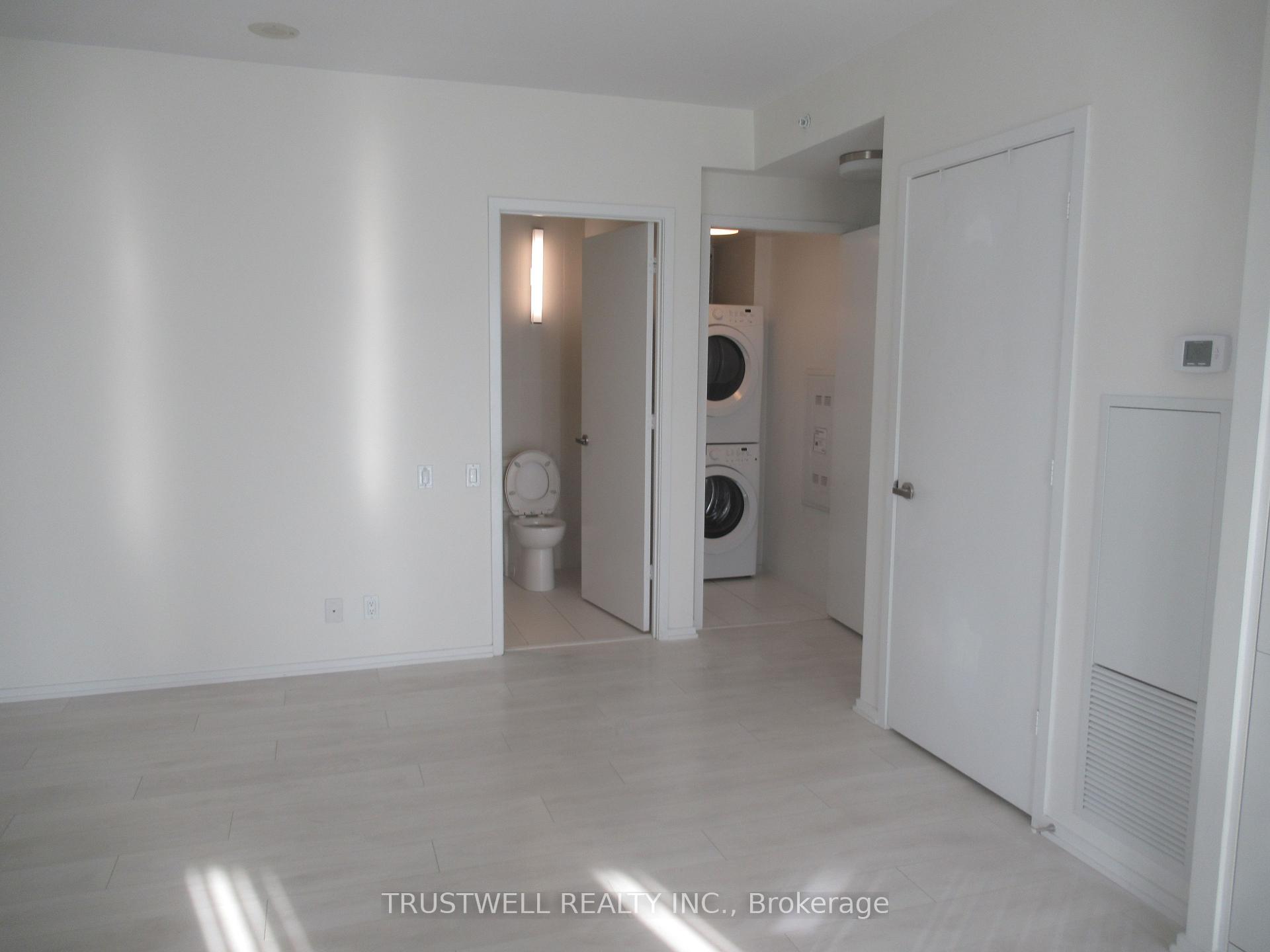 Photo 2 of Unit 902, 125 Peter Street, Toronto, Waterfront Communities — HOMEH