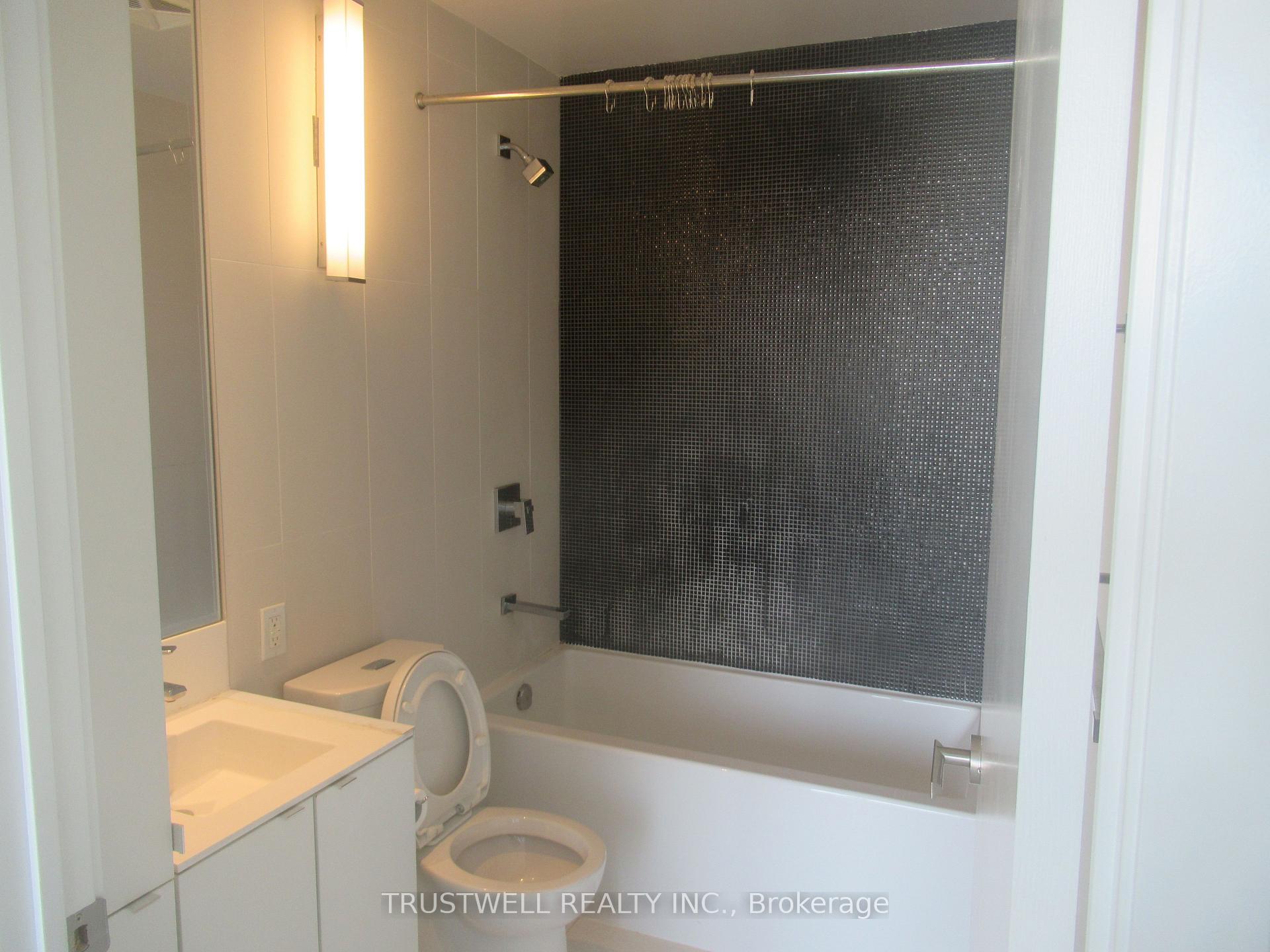 Photo 6 of Unit 902, 125 Peter Street, Toronto, Waterfront Communities — HOMEH