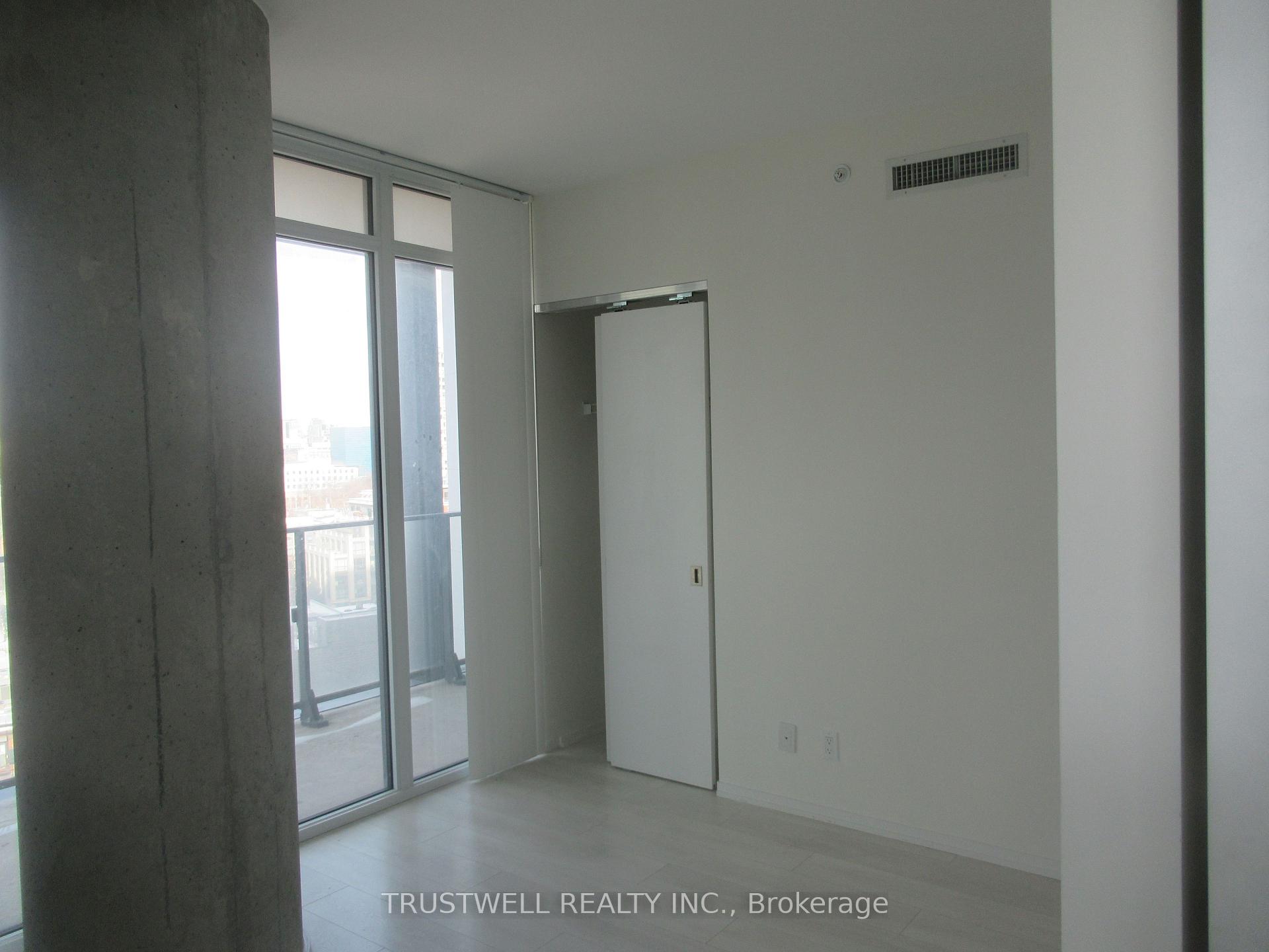 Photo 10 of Unit 902, 125 Peter Street, Toronto, Waterfront Communities — HOMEH