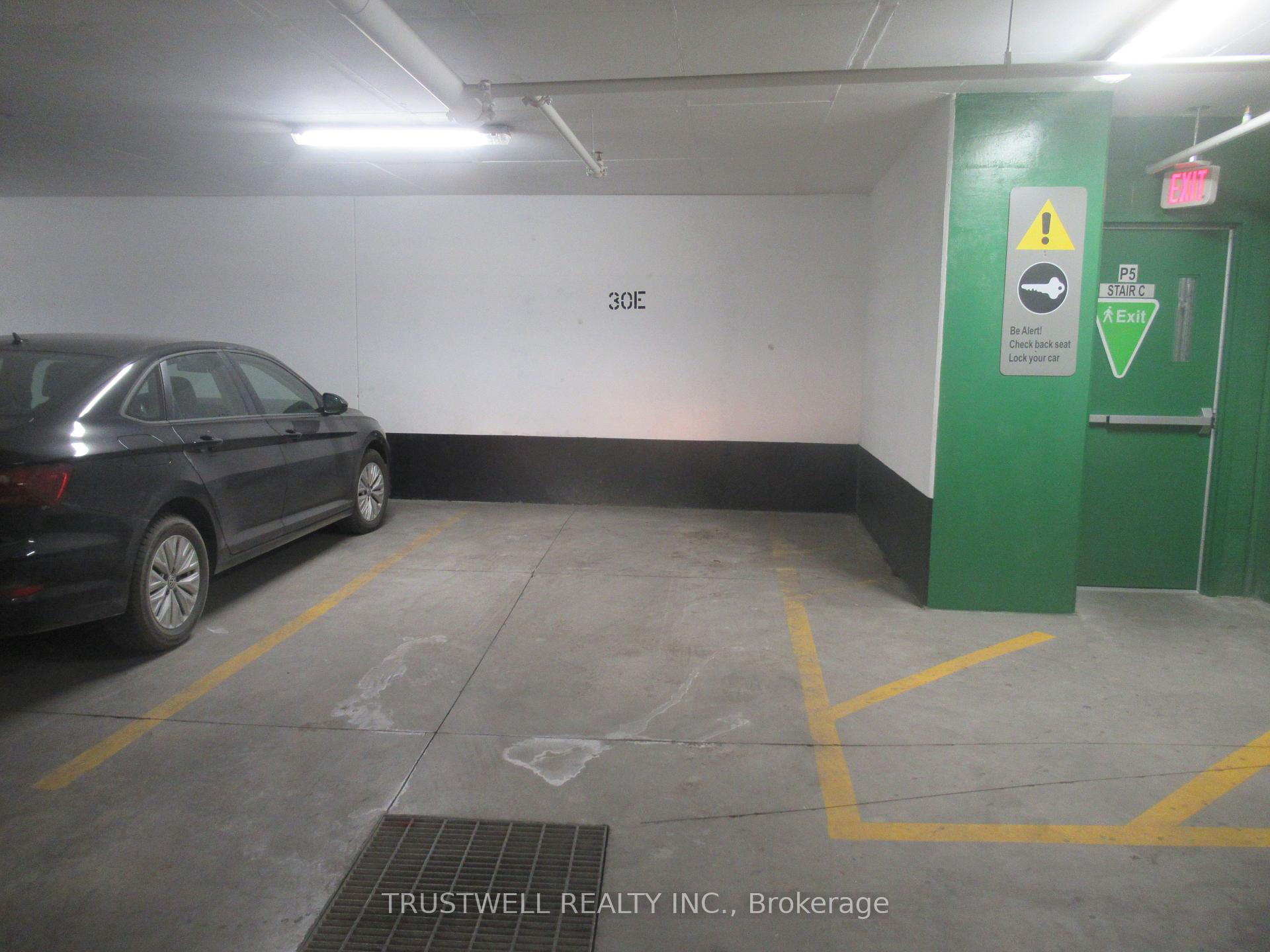 Photo 13 of Unit 902, 125 Peter Street, Toronto, Waterfront Communities — HOMEH