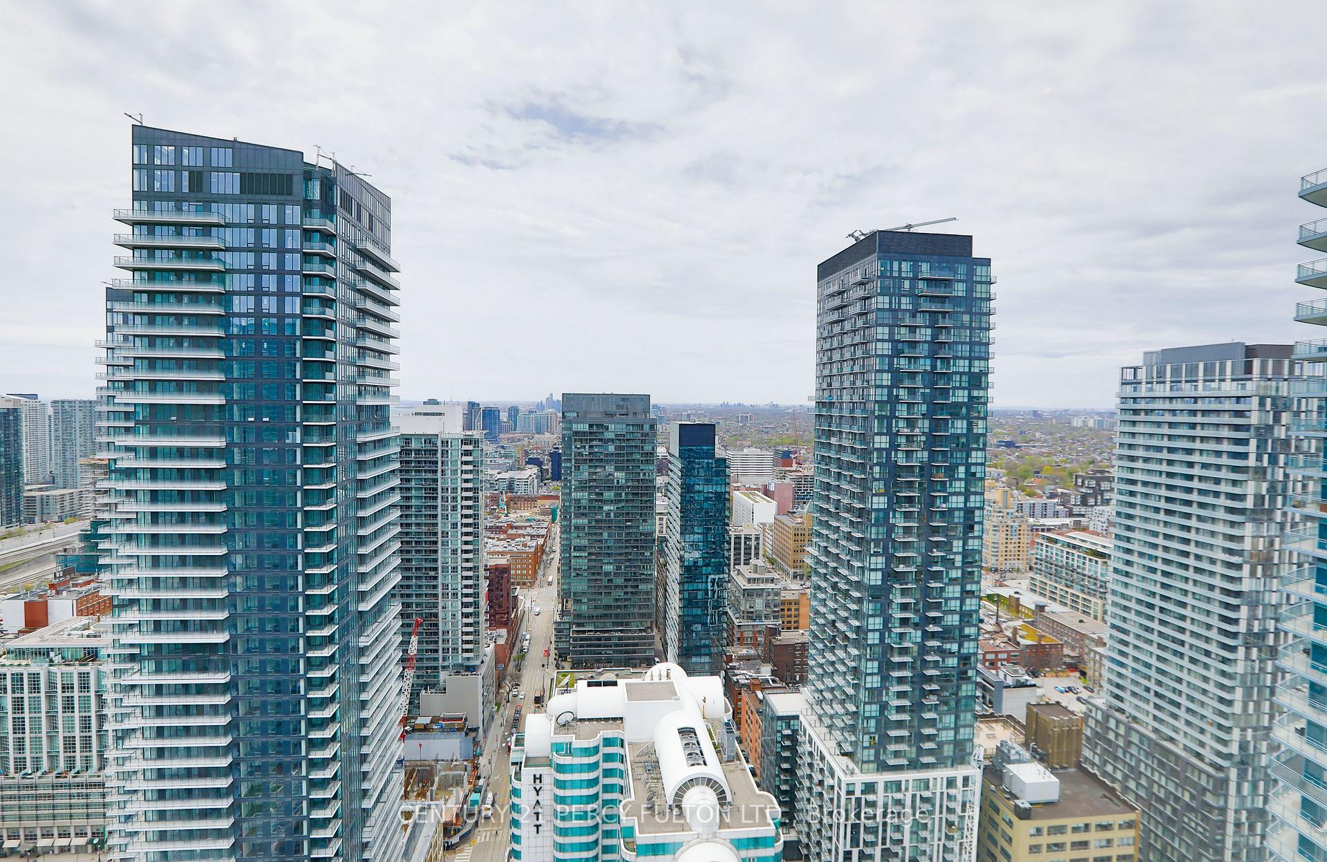 Photo 11 of Unit 4002, 80 John Street, Toronto, Waterfront Communities — HOMEH