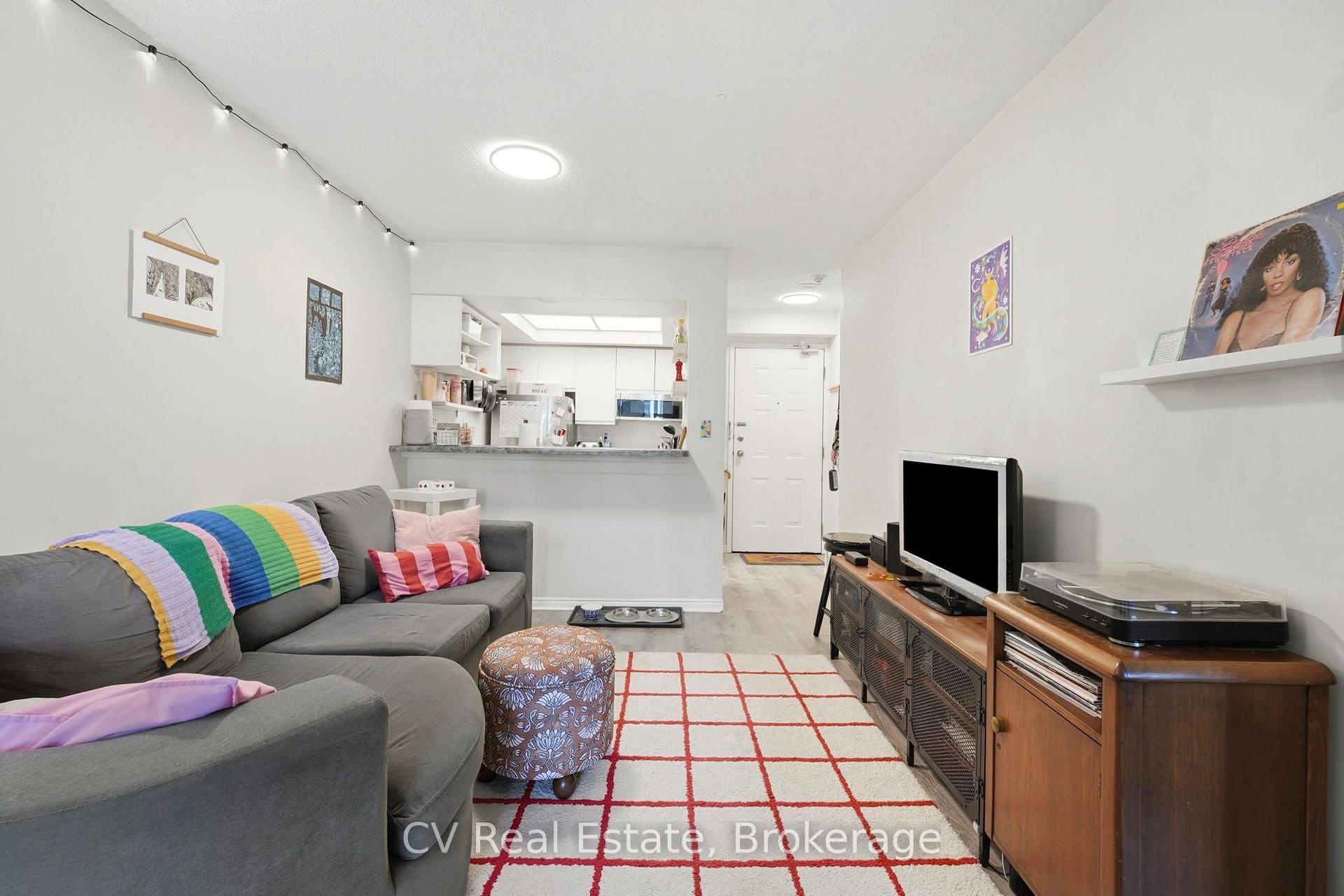 Photo 3 of Unit 506, 222 The Esplanade, Toronto, Waterfront Communities — HOMEH