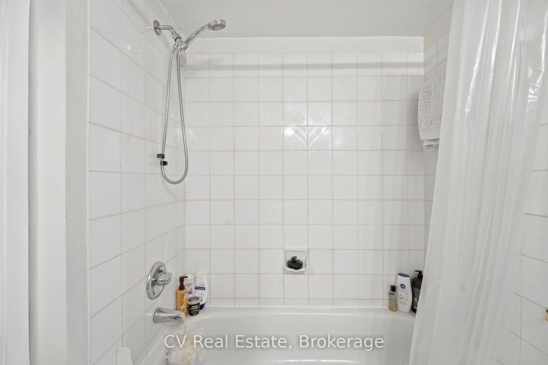 Photo 19 of Unit 506, 222 The Esplanade, Toronto, Waterfront Communities — HOMEH