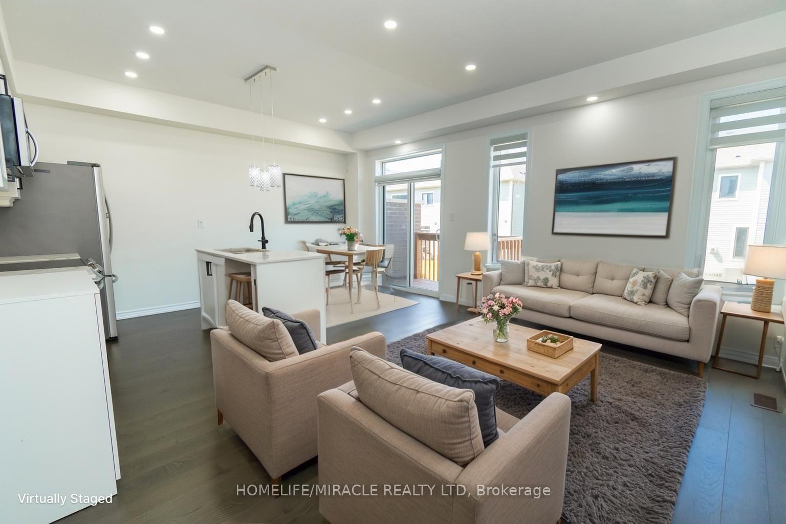 Photo 17 of 34 Valleybrook Road, Barrie, Innis-Shore — HOMEH