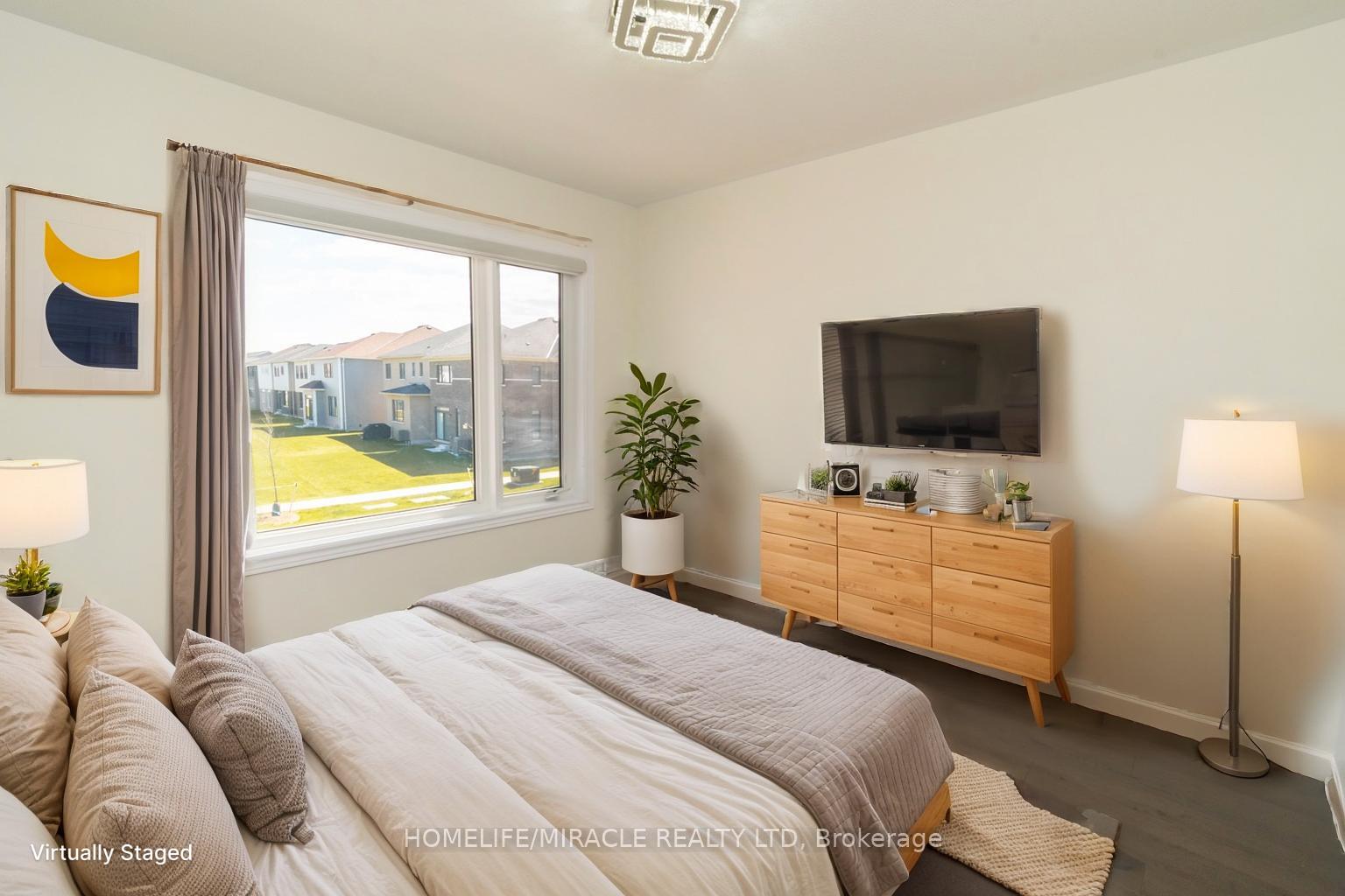 Photo 35 of 34 Valleybrook Road, Barrie, Innis-Shore — HOMEH