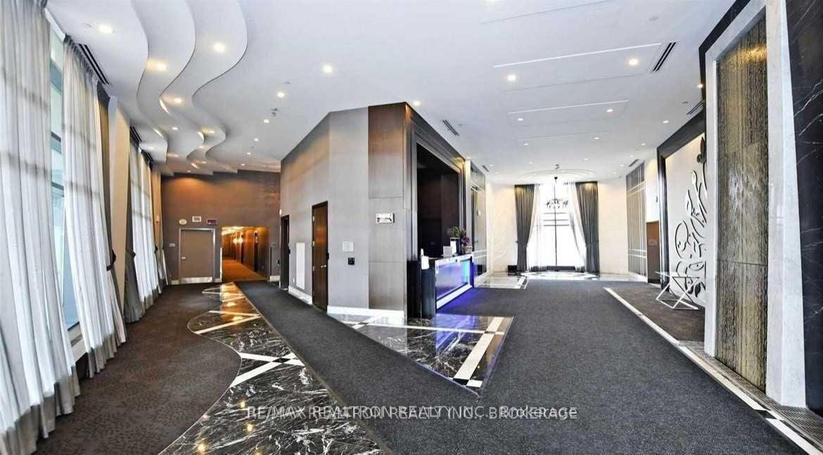 Photo 16 of Unit 403, 7608 Yonge Street, Vaughan, Crestwood-Springfarm-Yorkhill — HOMEH
