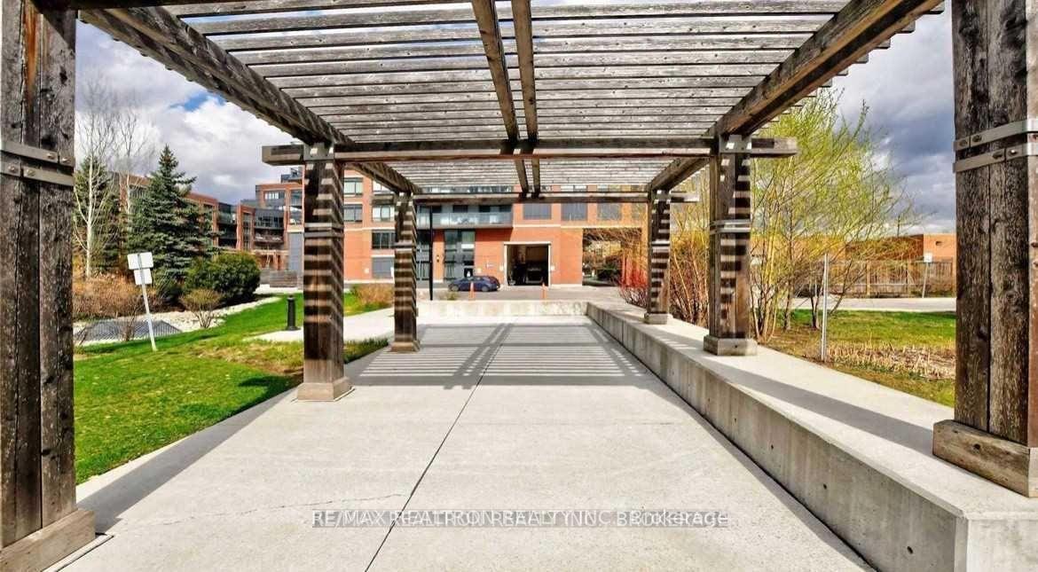 Photo 34 of Unit 403, 7608 Yonge Street, Vaughan, Crestwood-Springfarm-Yorkhill — HOMEH