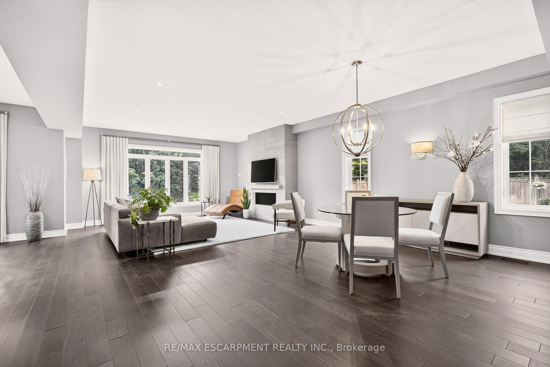 Photo 11 of Unit 21, 80 Willow Street, Brant, Paris — HOMEH