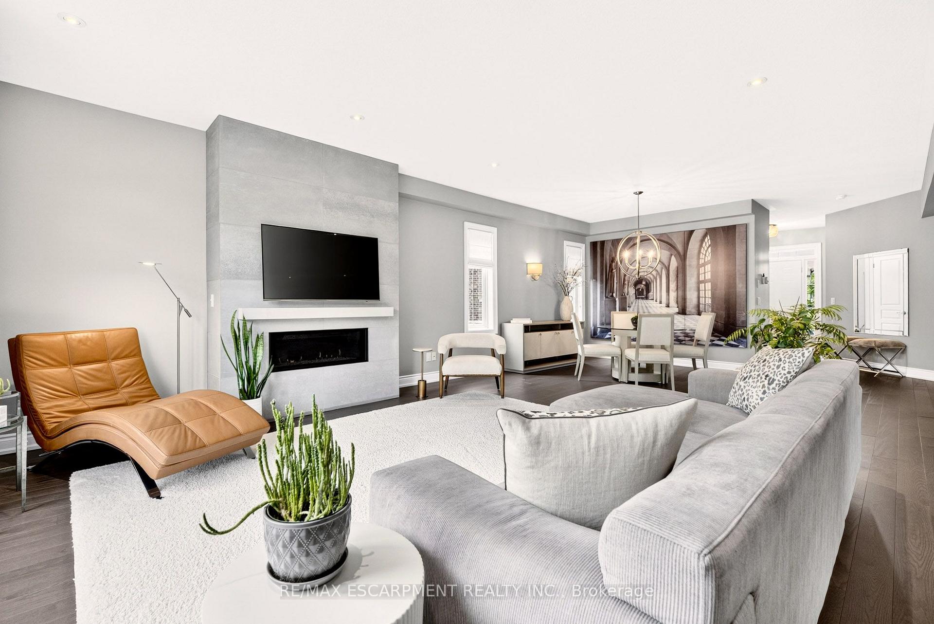 Photo 16 of Unit 21, 80 Willow Street, Brant, Paris — HOMEH