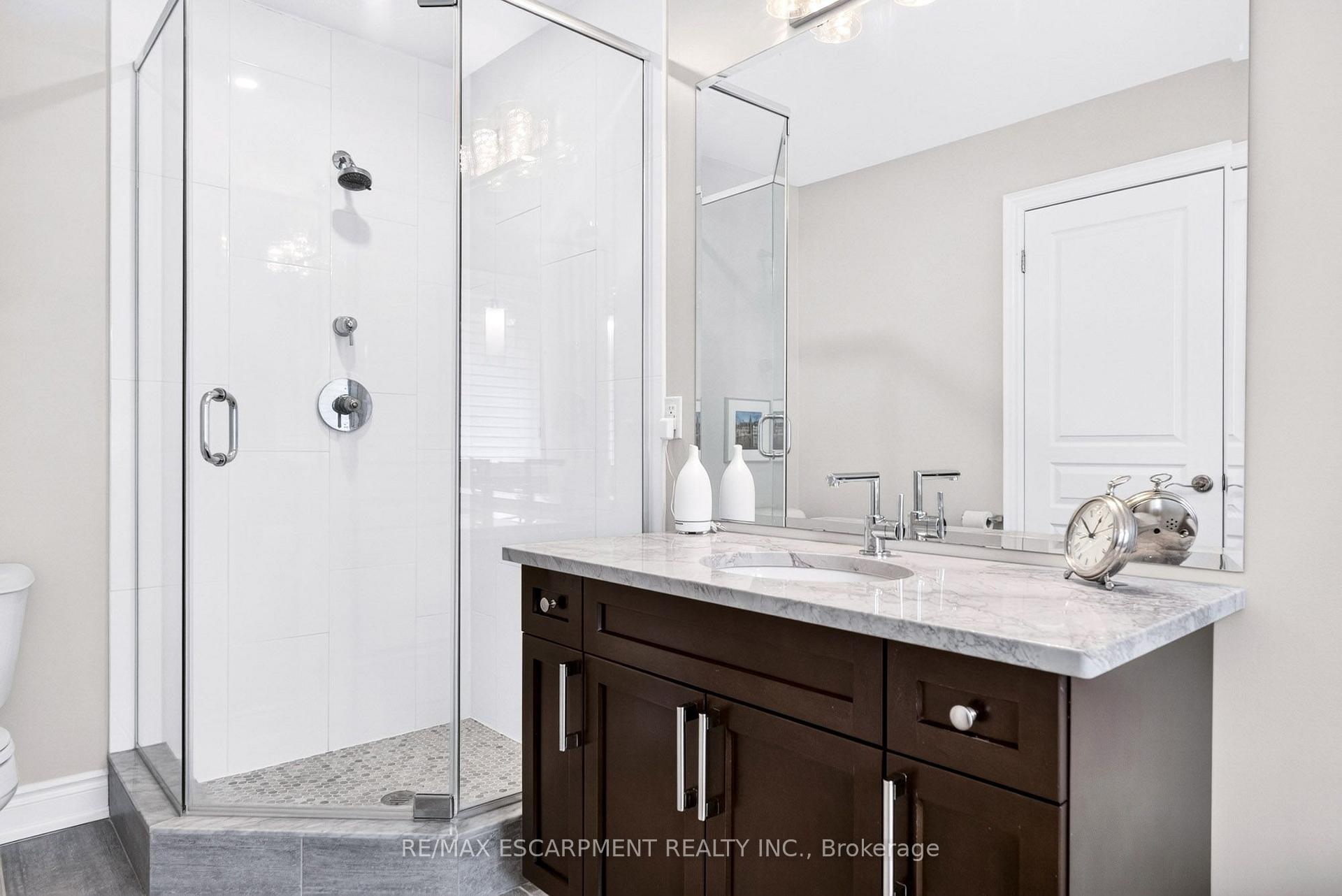 Photo 33 of Unit 21, 80 Willow Street, Brant, Paris — HOMEH