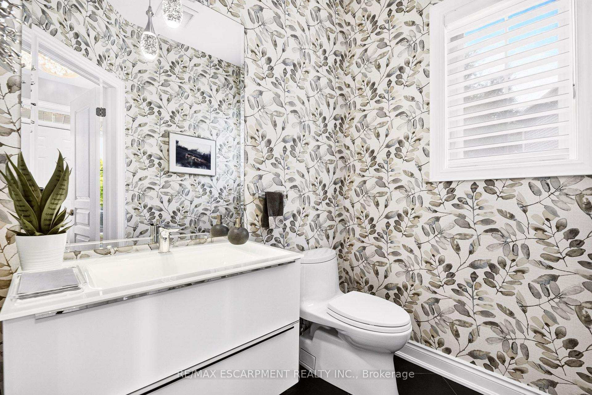 Photo 42 of Unit 21, 80 Willow Street, Brant, Paris — HOMEH