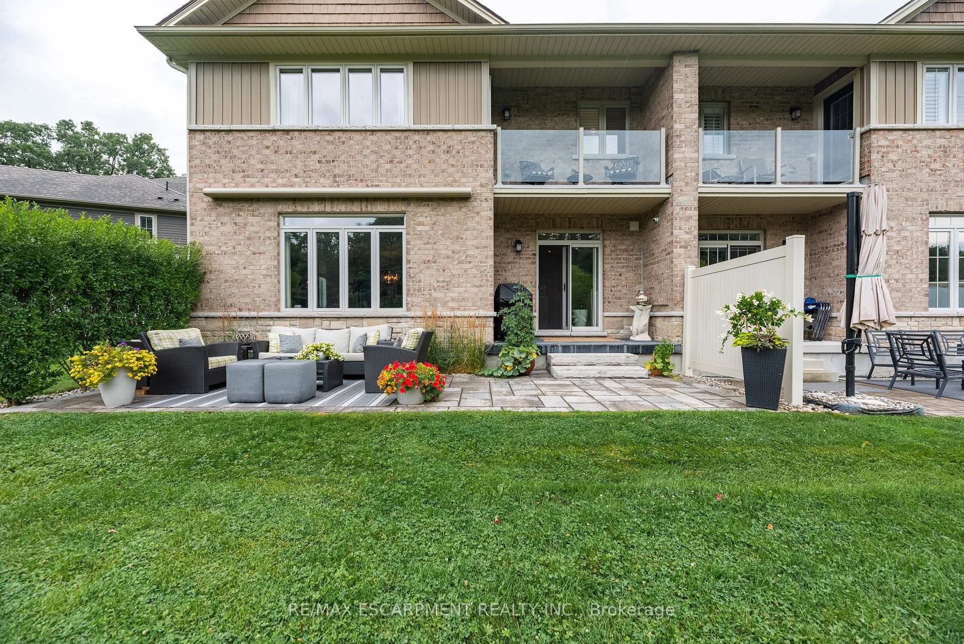 Photo 45 of Unit 21, 80 Willow Street, Brant, Paris — HOMEH