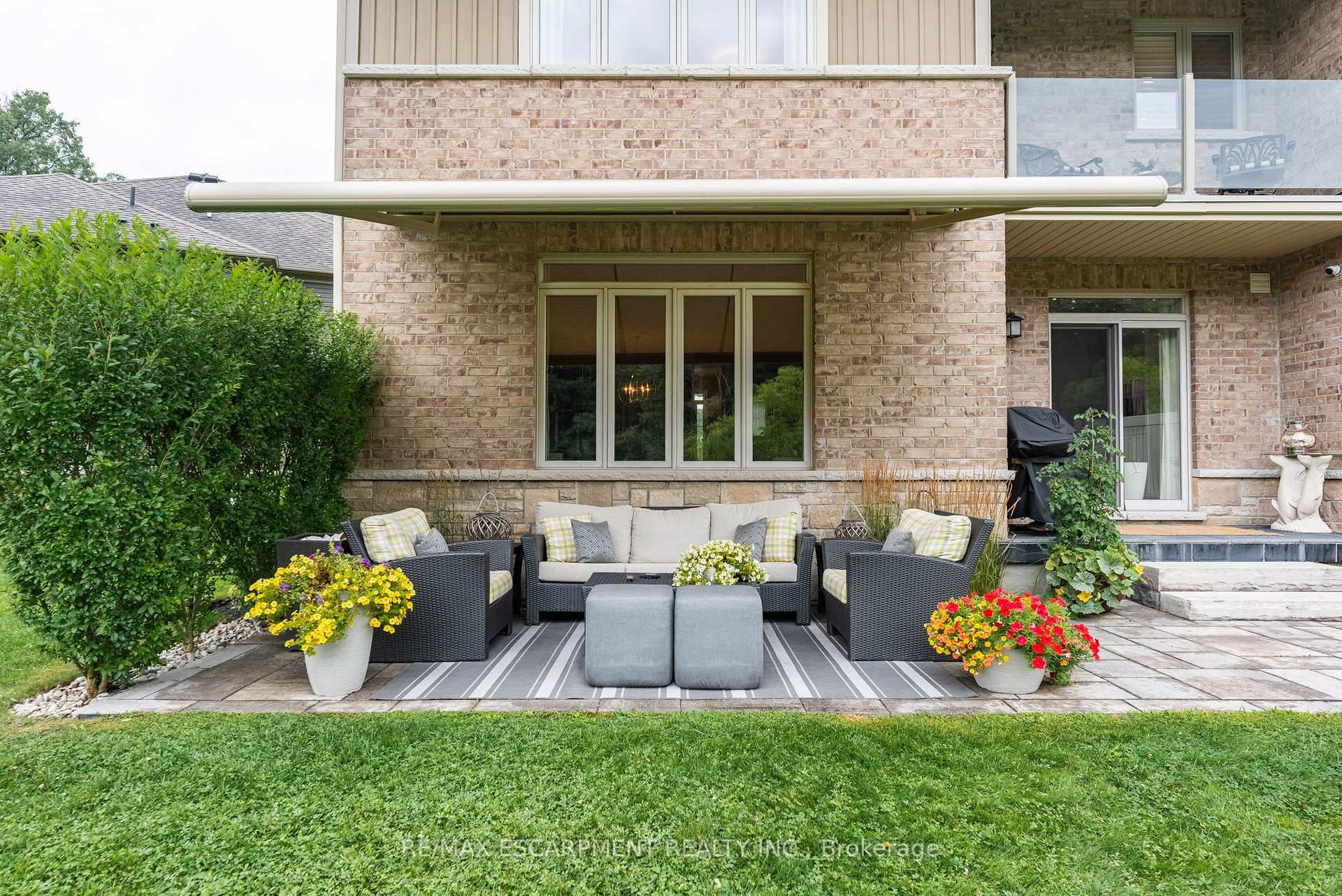 Photo 48 of Unit 21, 80 Willow Street, Brant, Paris — HOMEH