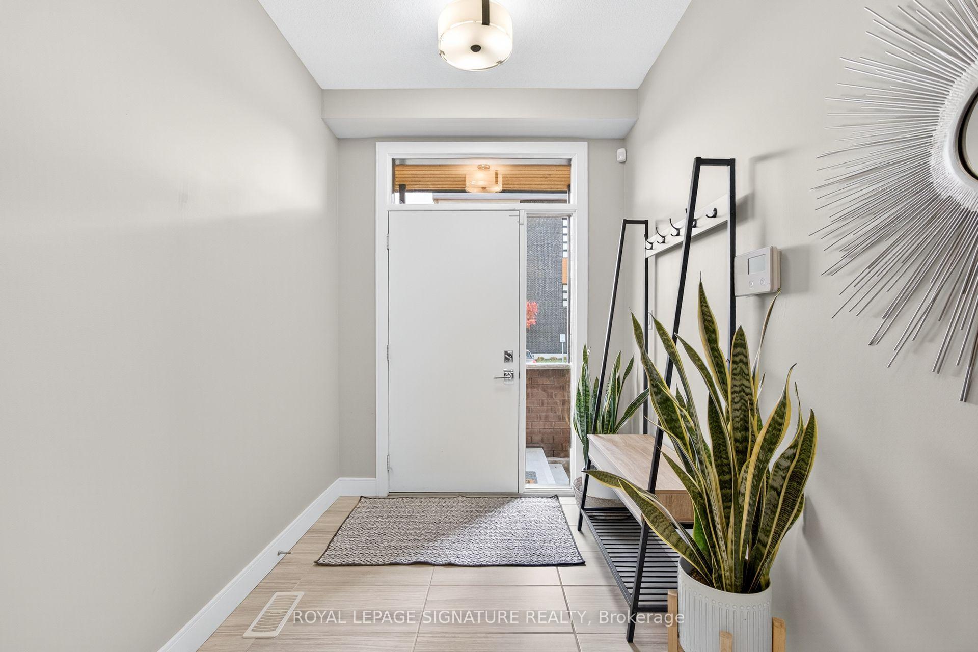 Photo 4 of Unit 57, 60 Arkell Road, Guelph, Kortright East — HOMEH