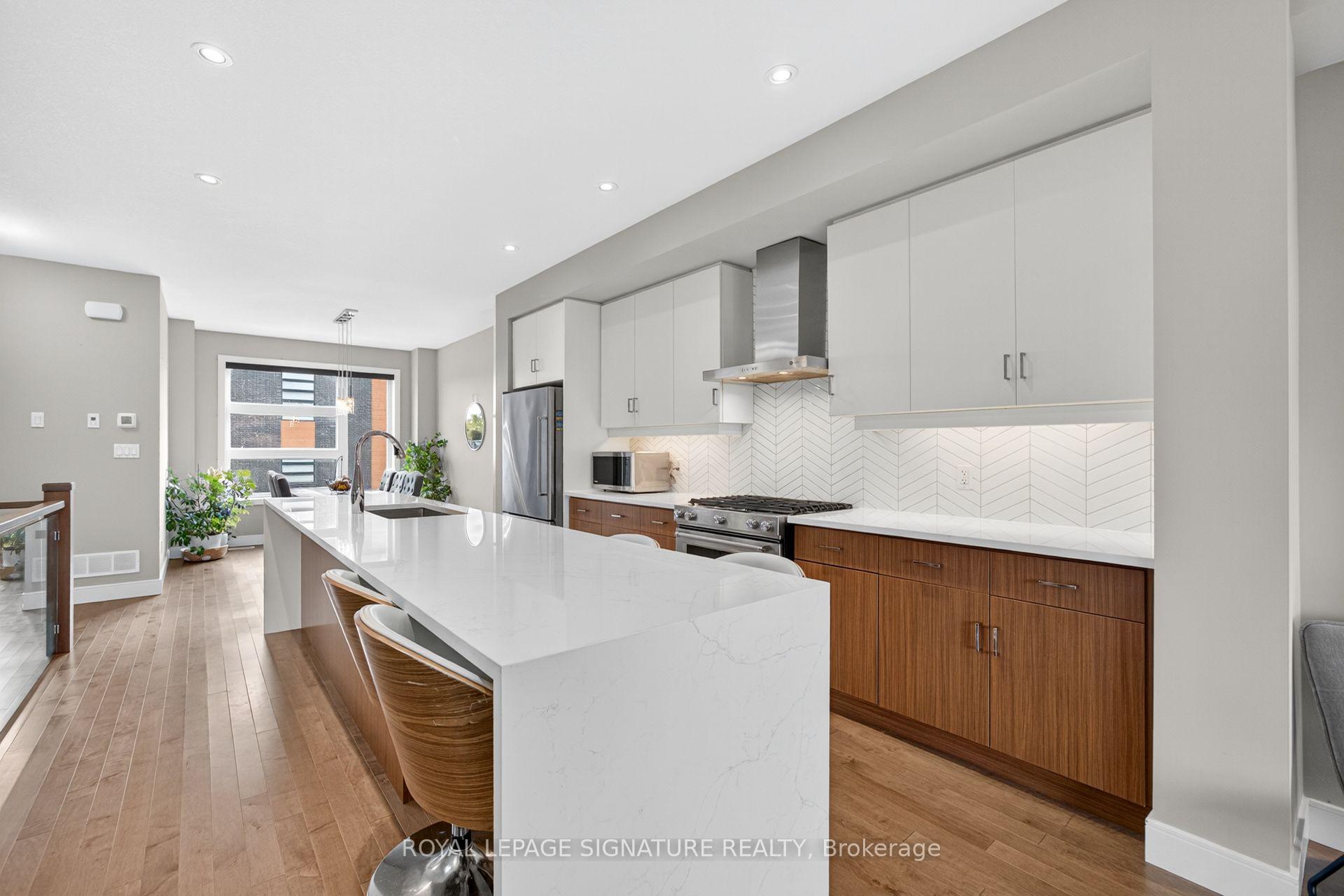 Photo 17 of Unit 57, 60 Arkell Road, Guelph, Kortright East — HOMEH